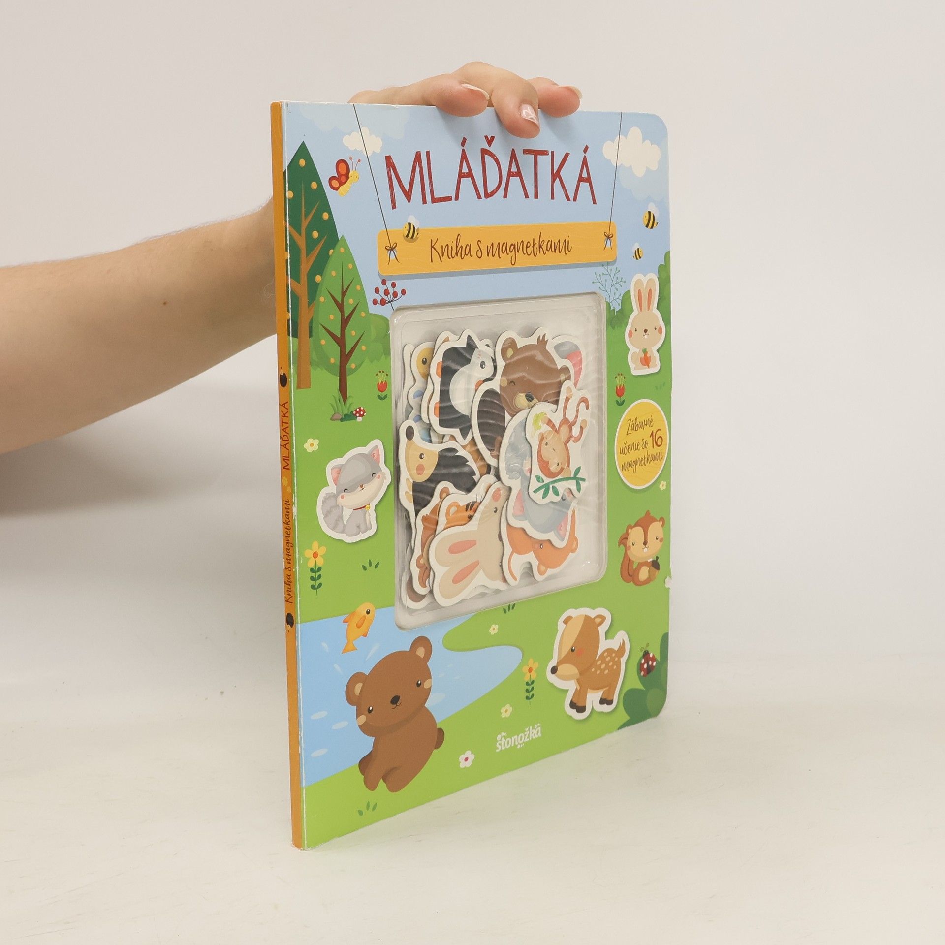neuveden Kniha s magnetkami: Mláďatká