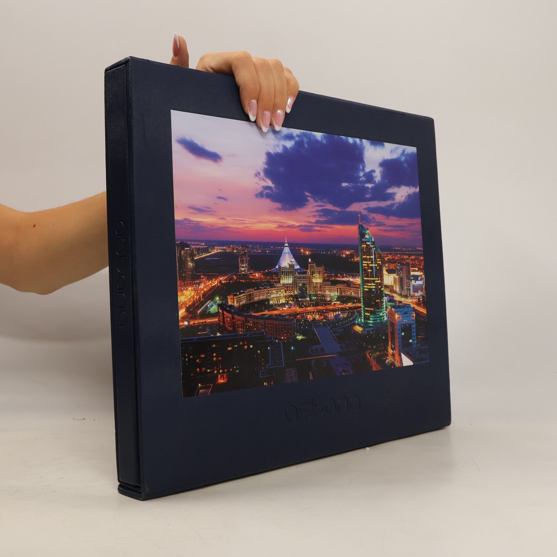 Collectif d'auteurs Astana