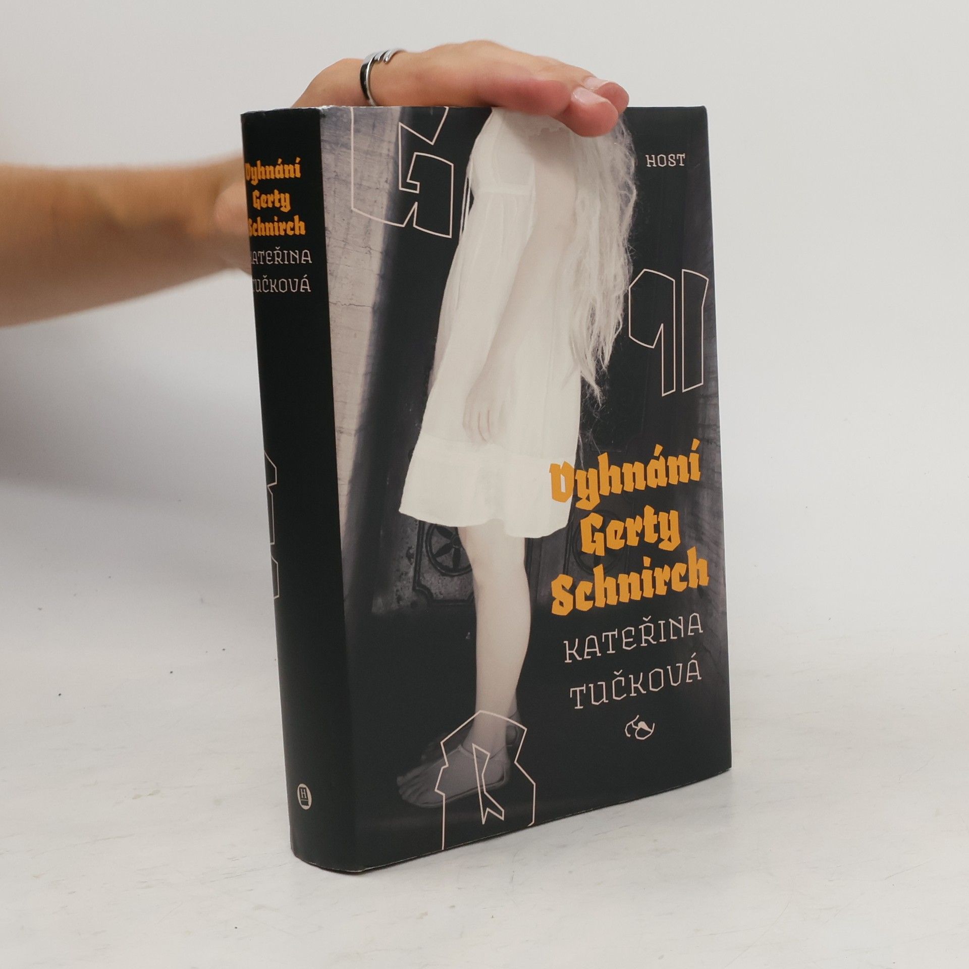 Kateřina Tučková Vyhnání Gerty Schnirch