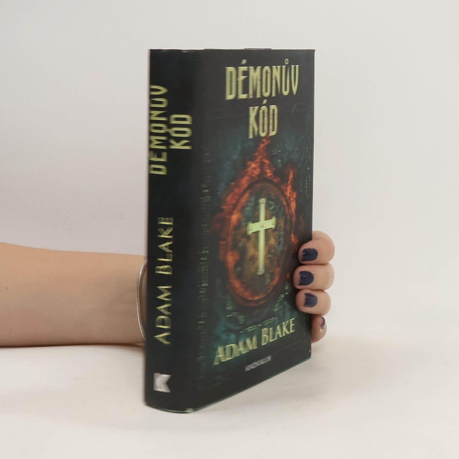 M. R. Carey Démonův kód