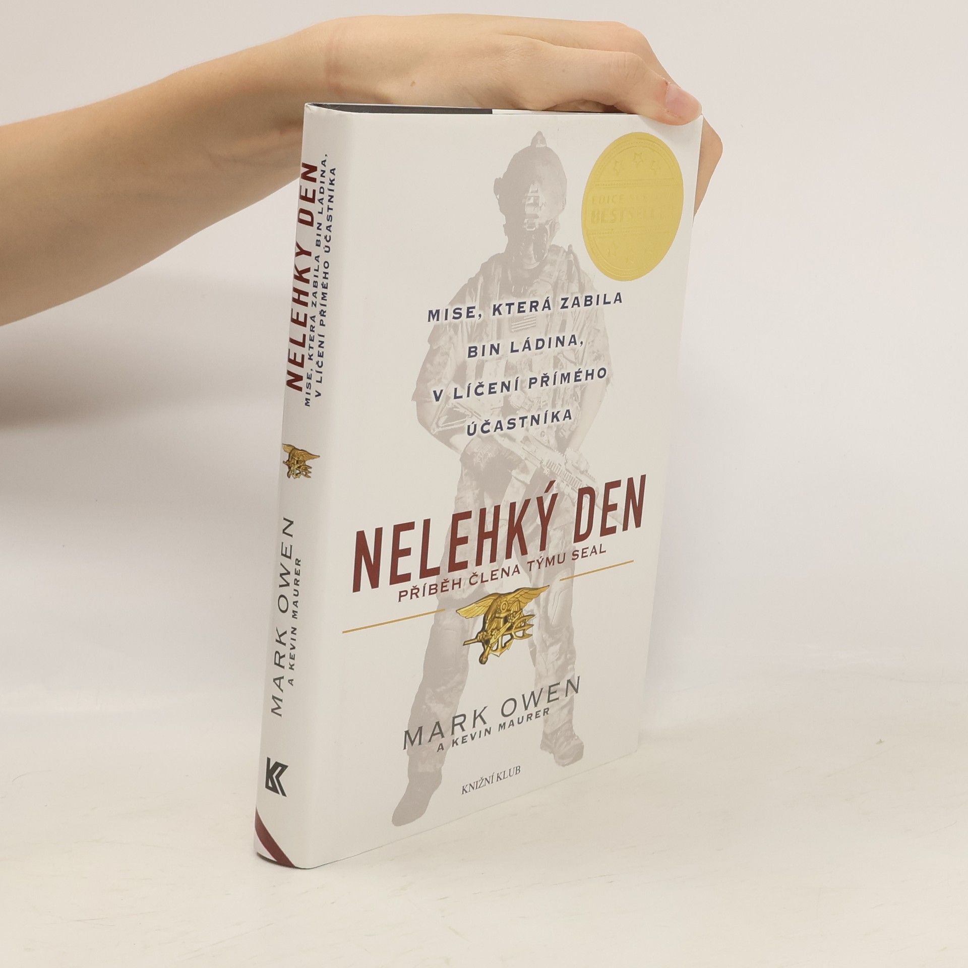 Mark Owen Nelehký den