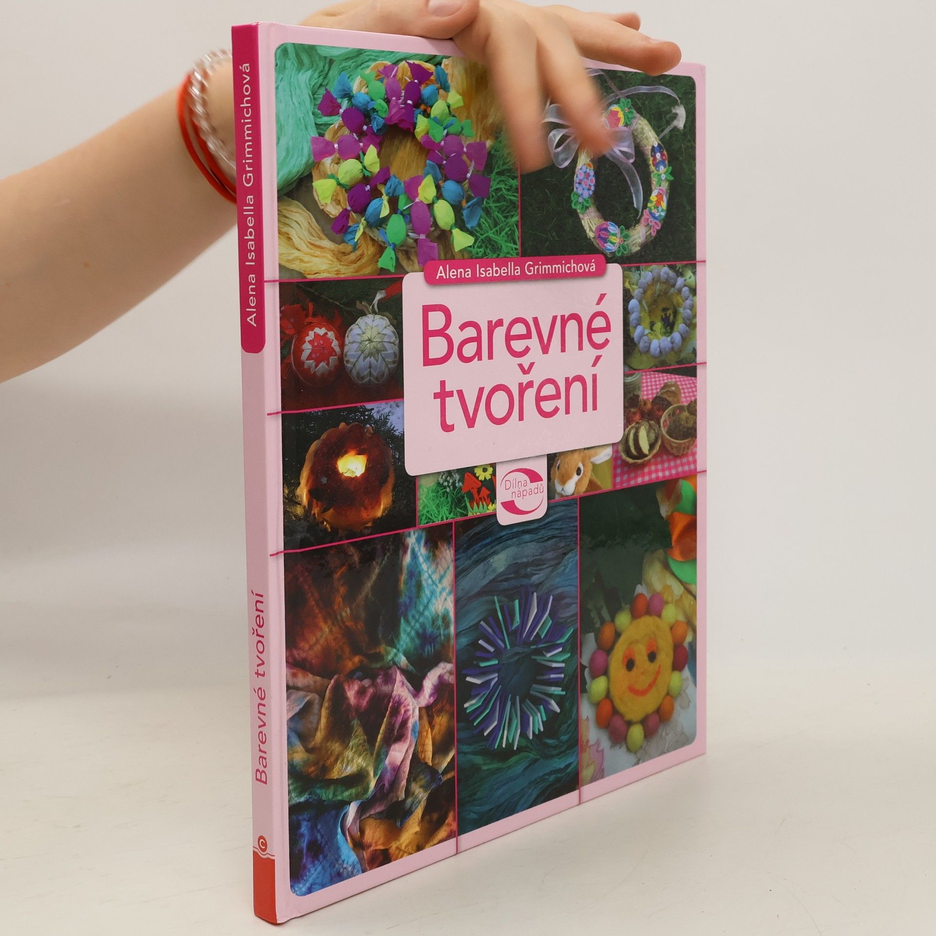 Alena Isabella Grimmichová Barevné tvoření