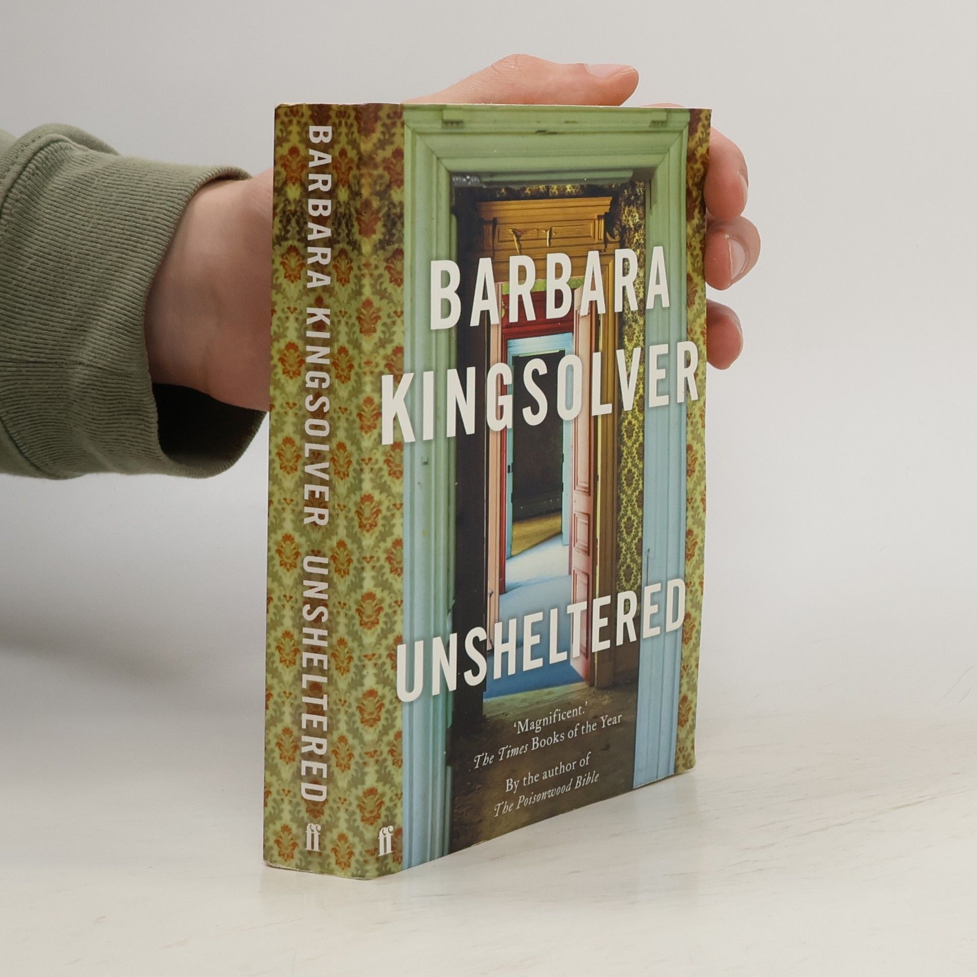 Barbara Kingslover Unsheltered