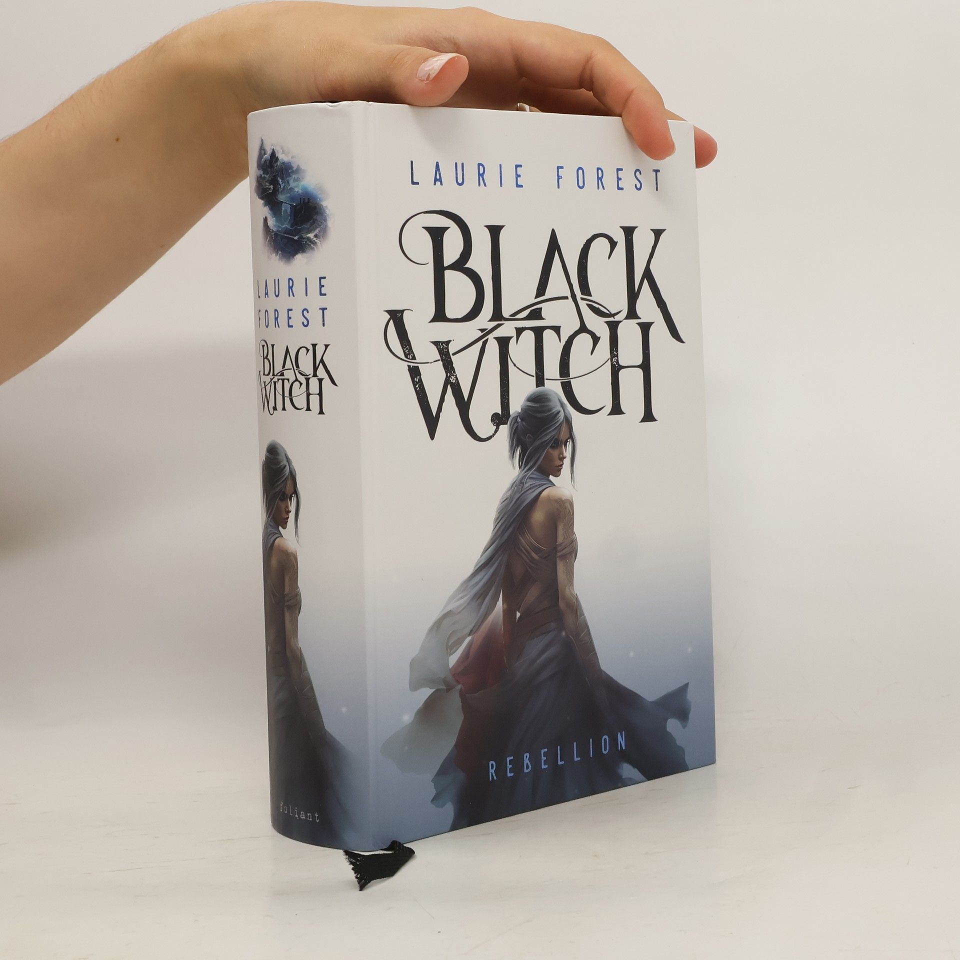 Laurie Forest Black Witch - Rebellion