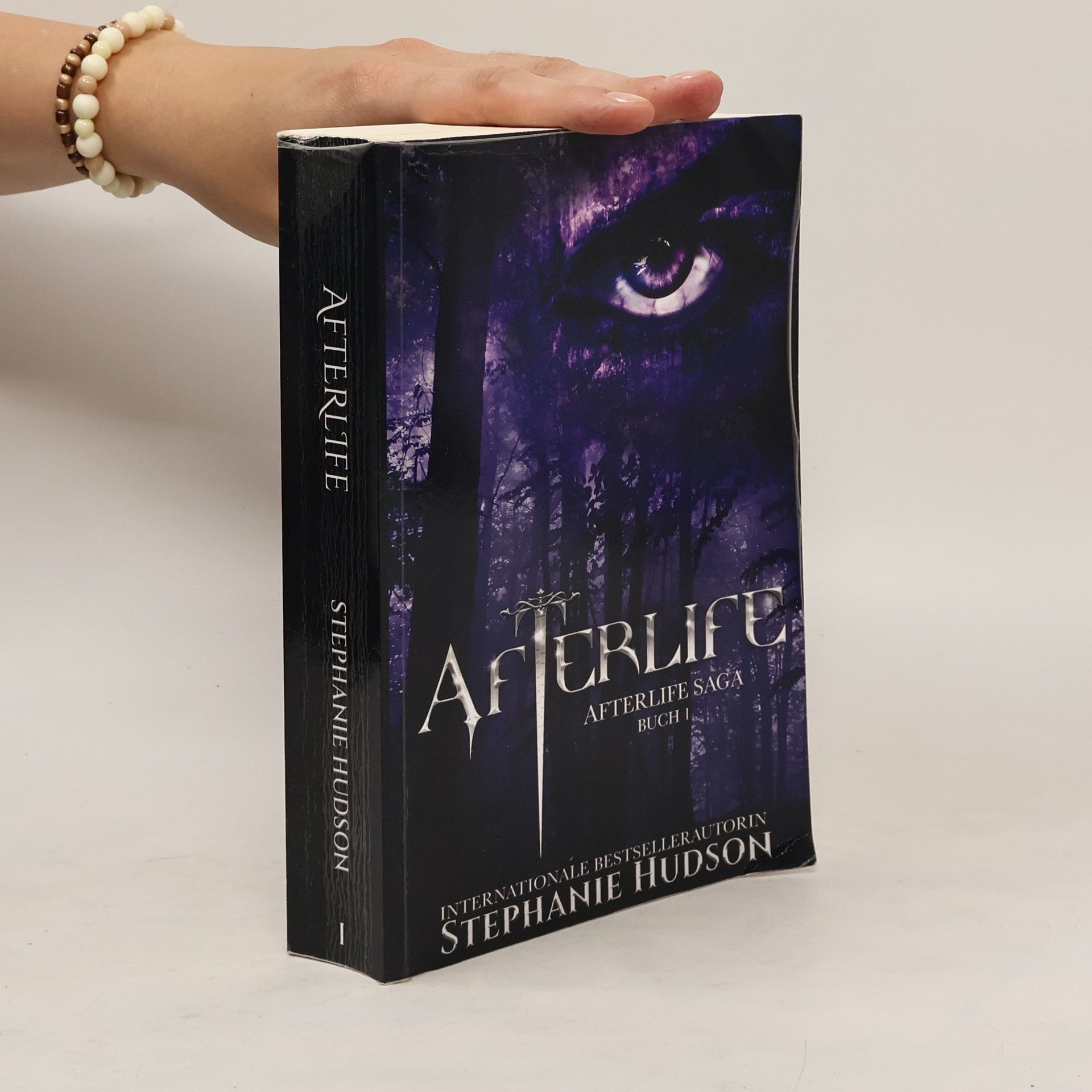 Stephanie Hudson Afterlife 1.