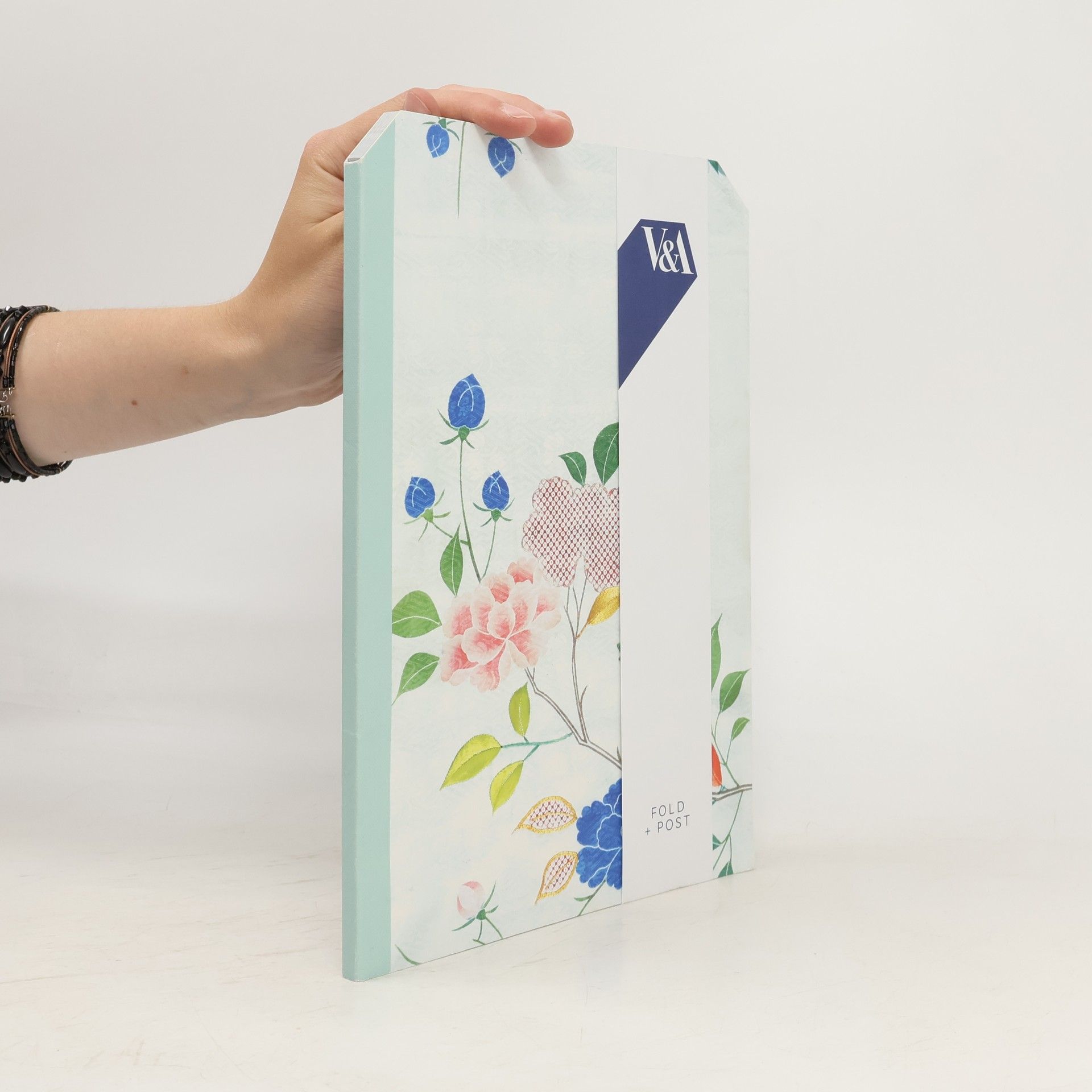 Collectif d'auteurs V & a