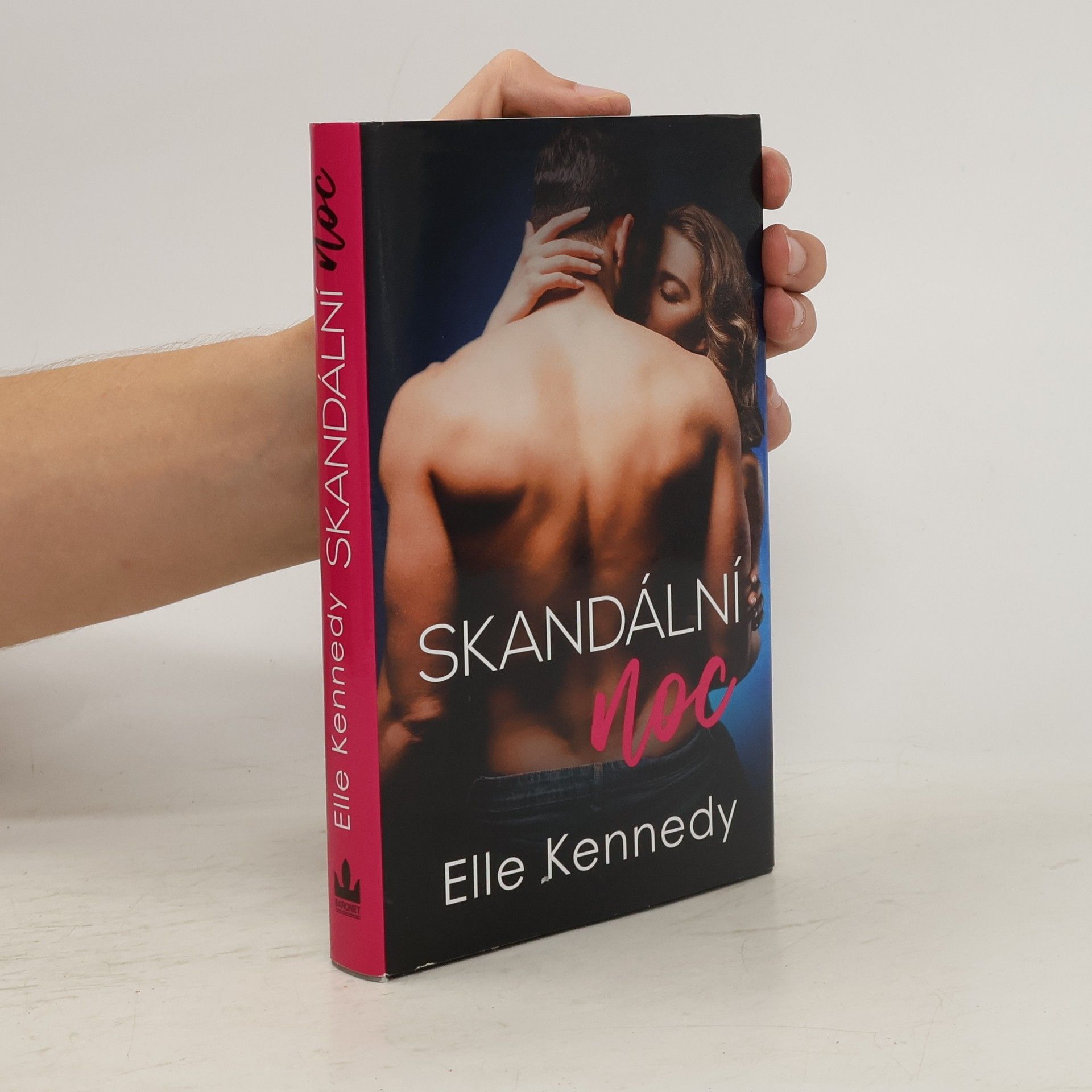 Elle Kennedy Skandální noc