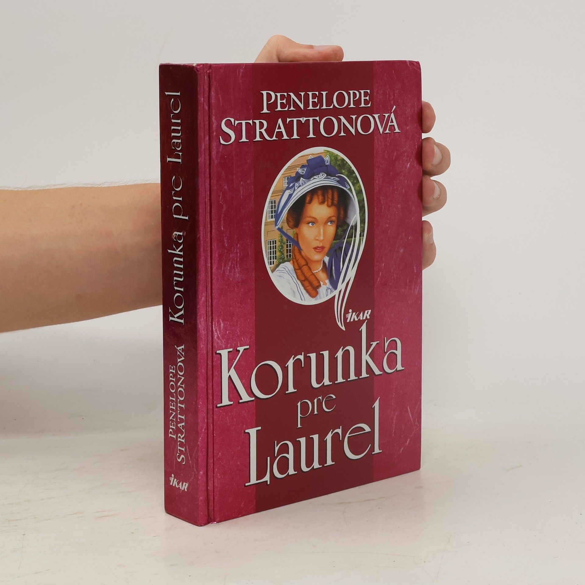 Penelope Stratton Korunka pre Laurel