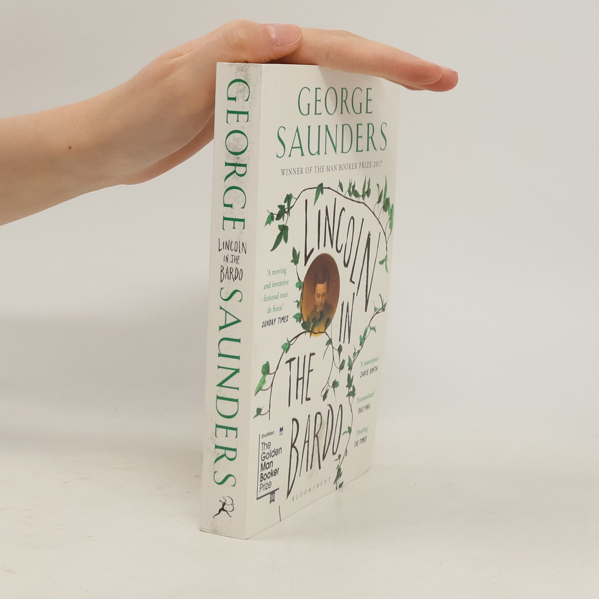 George Saunders Lincoln in the bardo