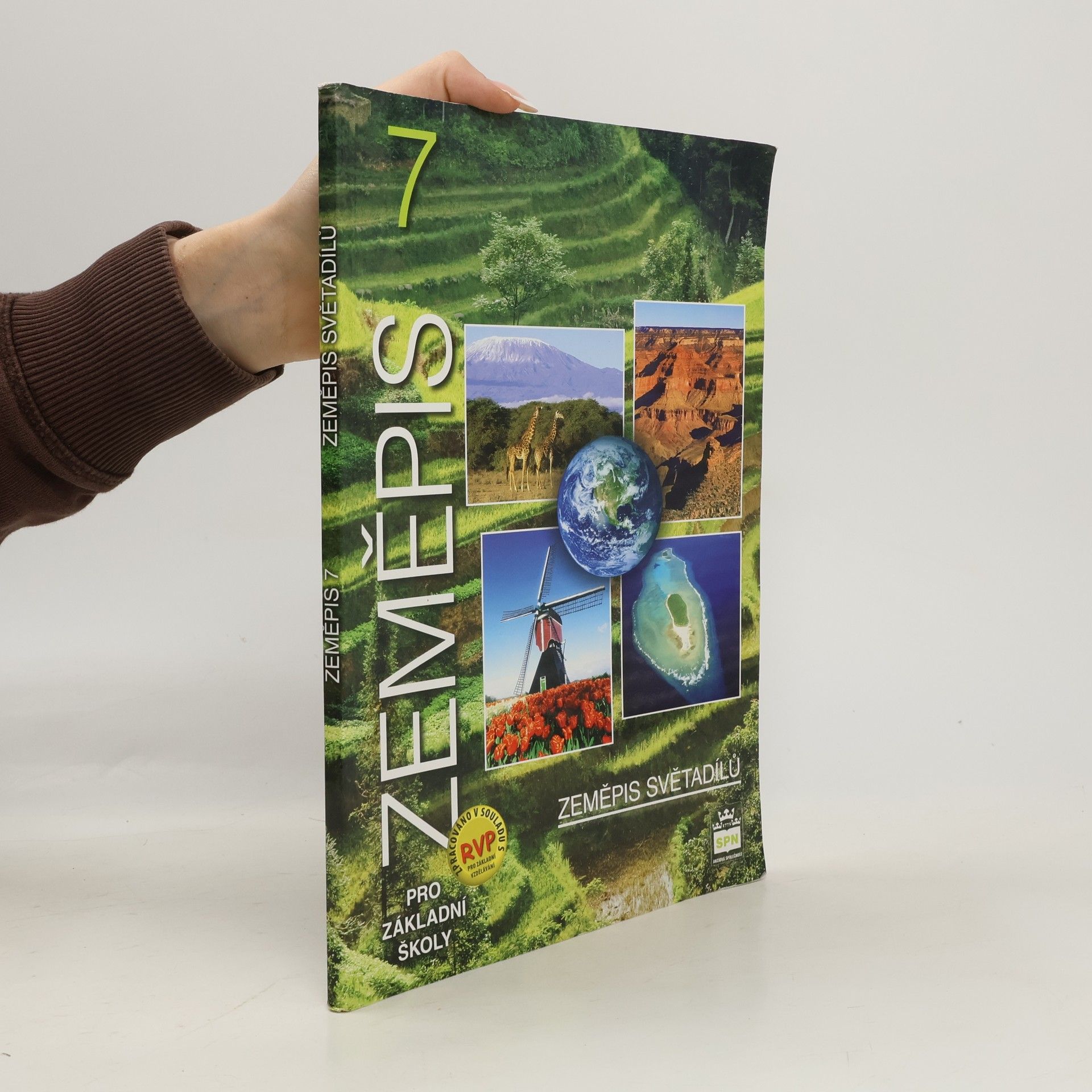 Jaromír Demek Zeměpis 7 pro základní školy.  Zeměpis světadílů