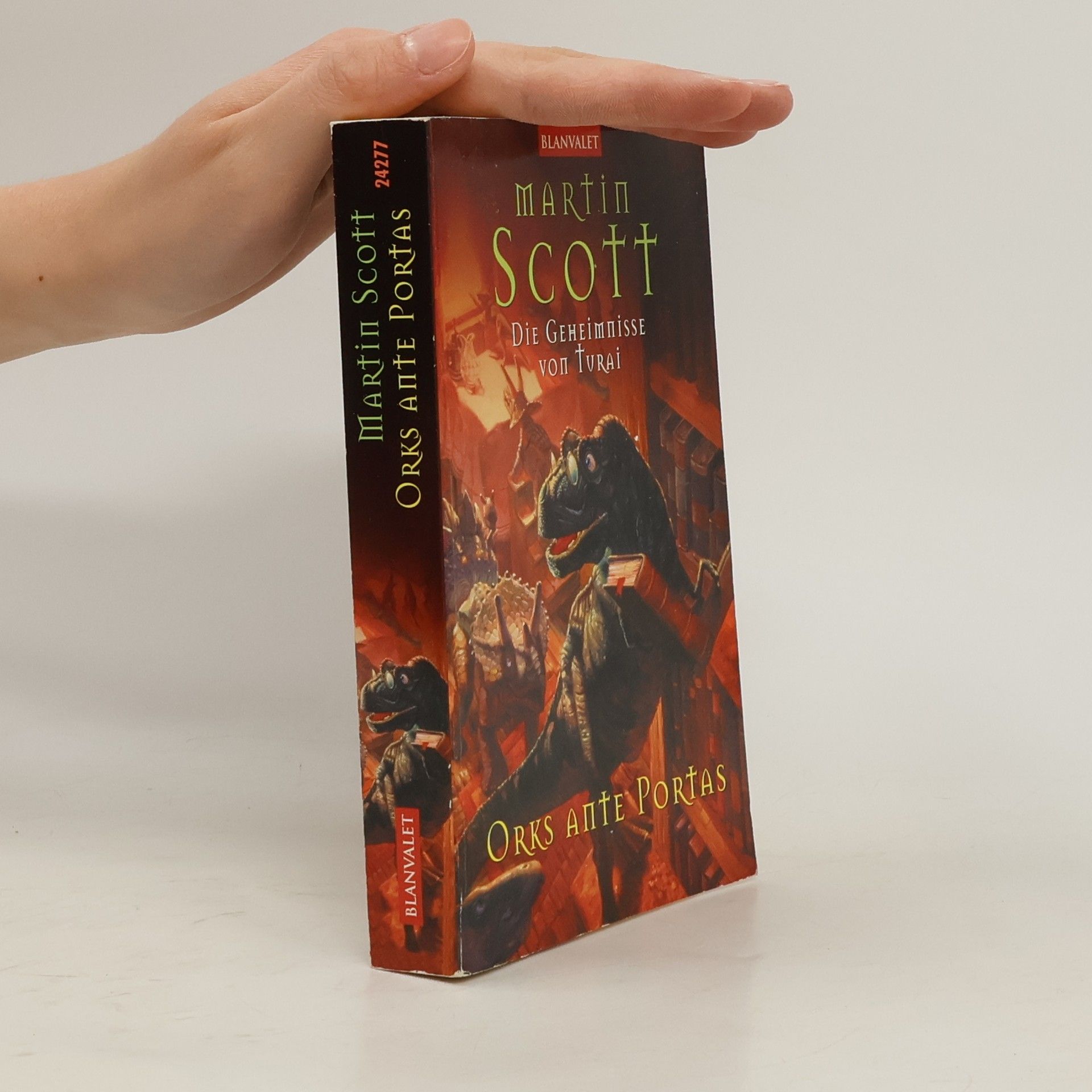 Martin Scott Orks ante portas