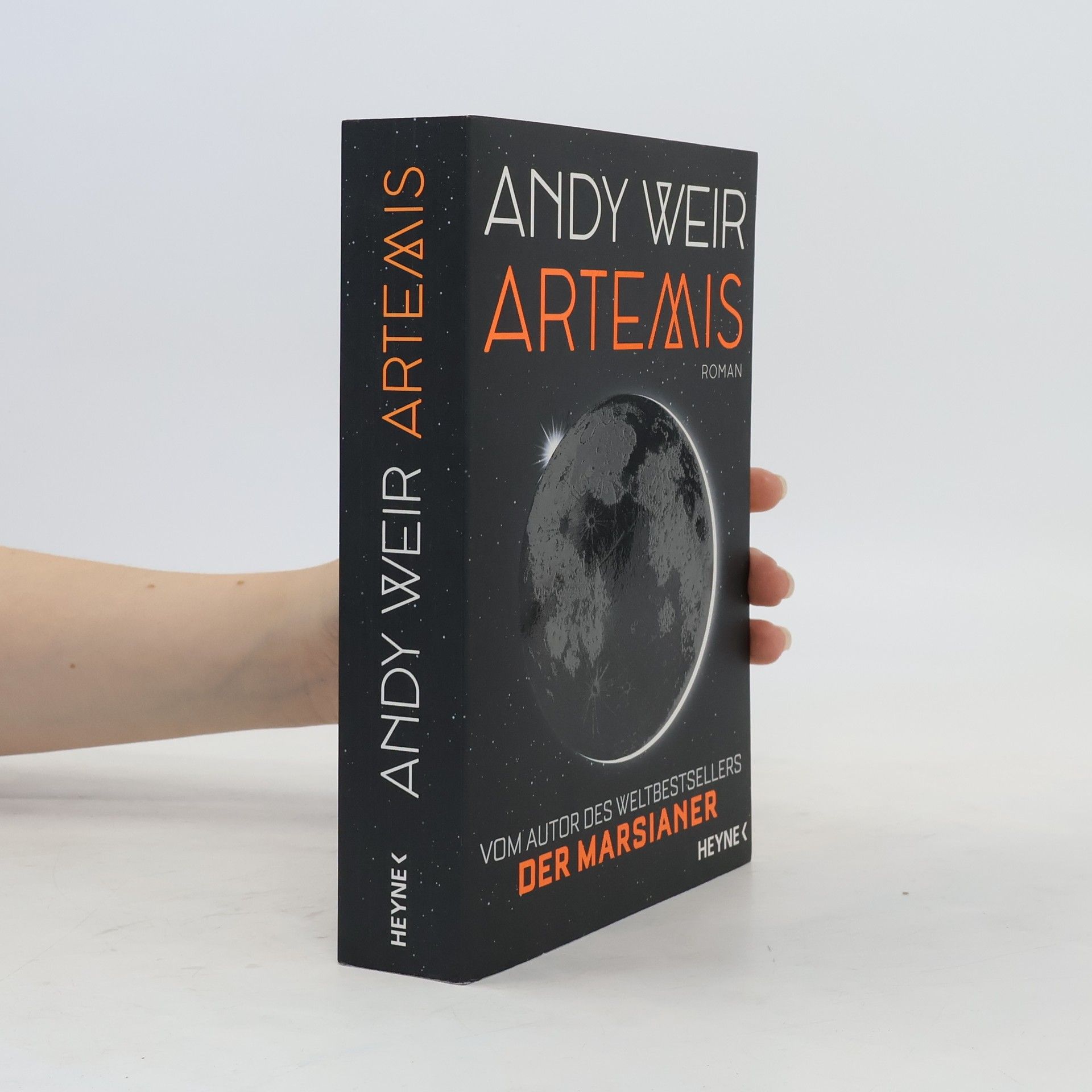 Andy Weir Artemis