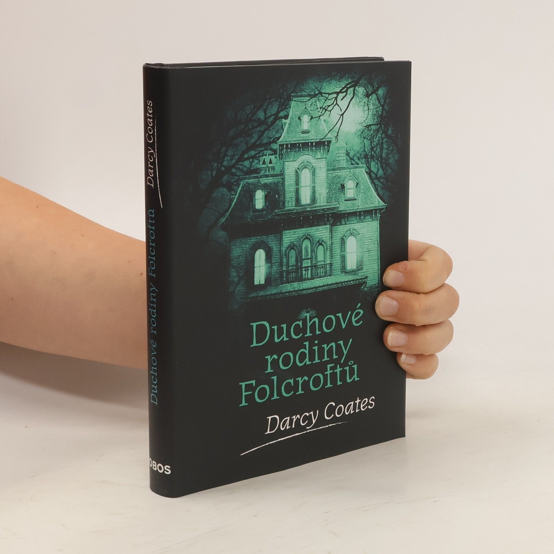 Darcy Coates Duchové rodiny Folcroftů