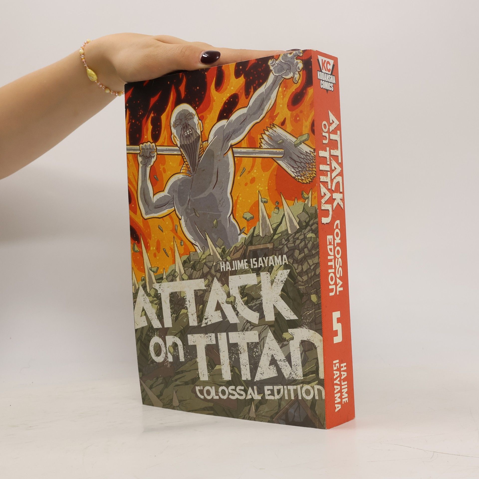 Hadžime Isajama Attack On Titan: Colossal Edition 5