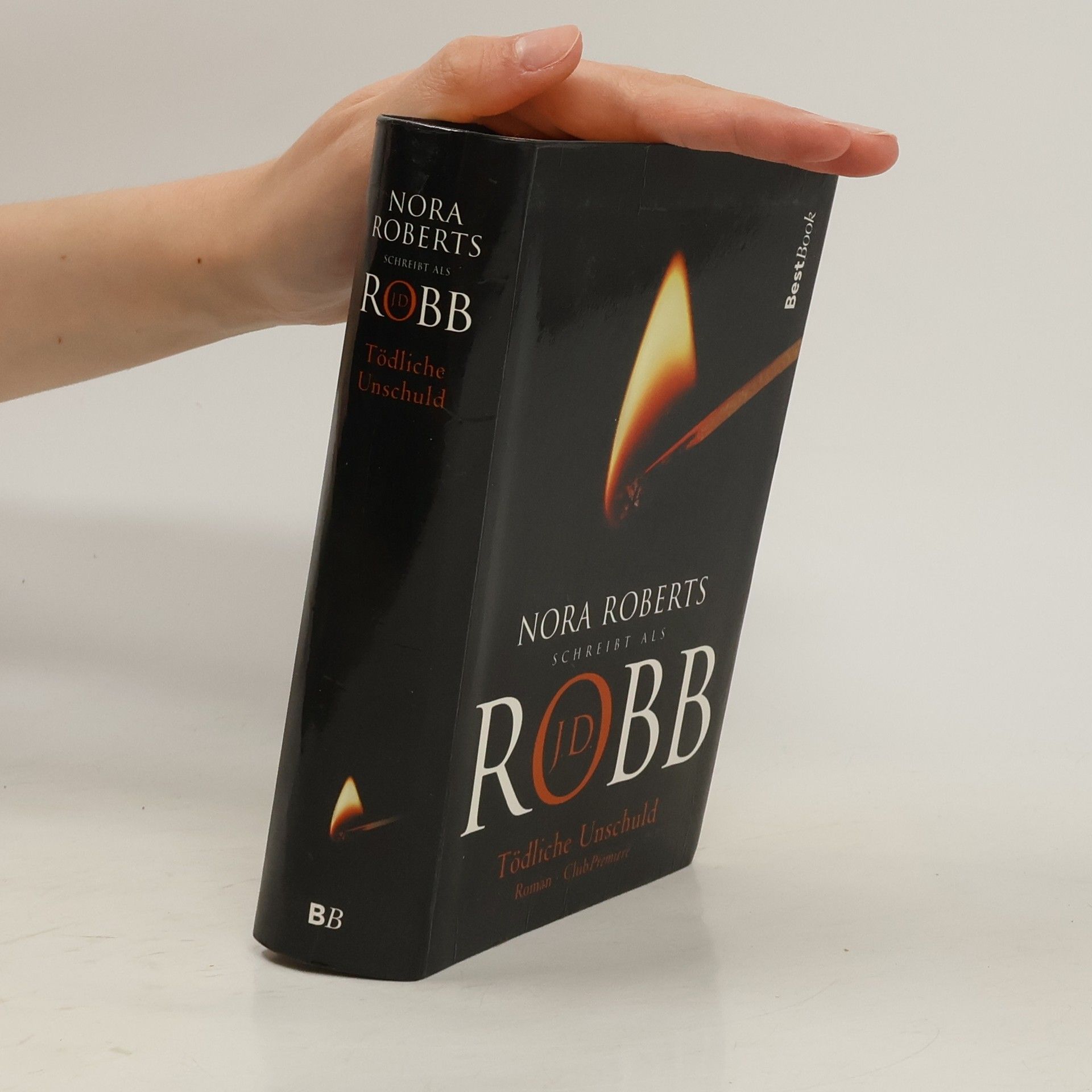 Nora Roberts Tödliche Unschuld