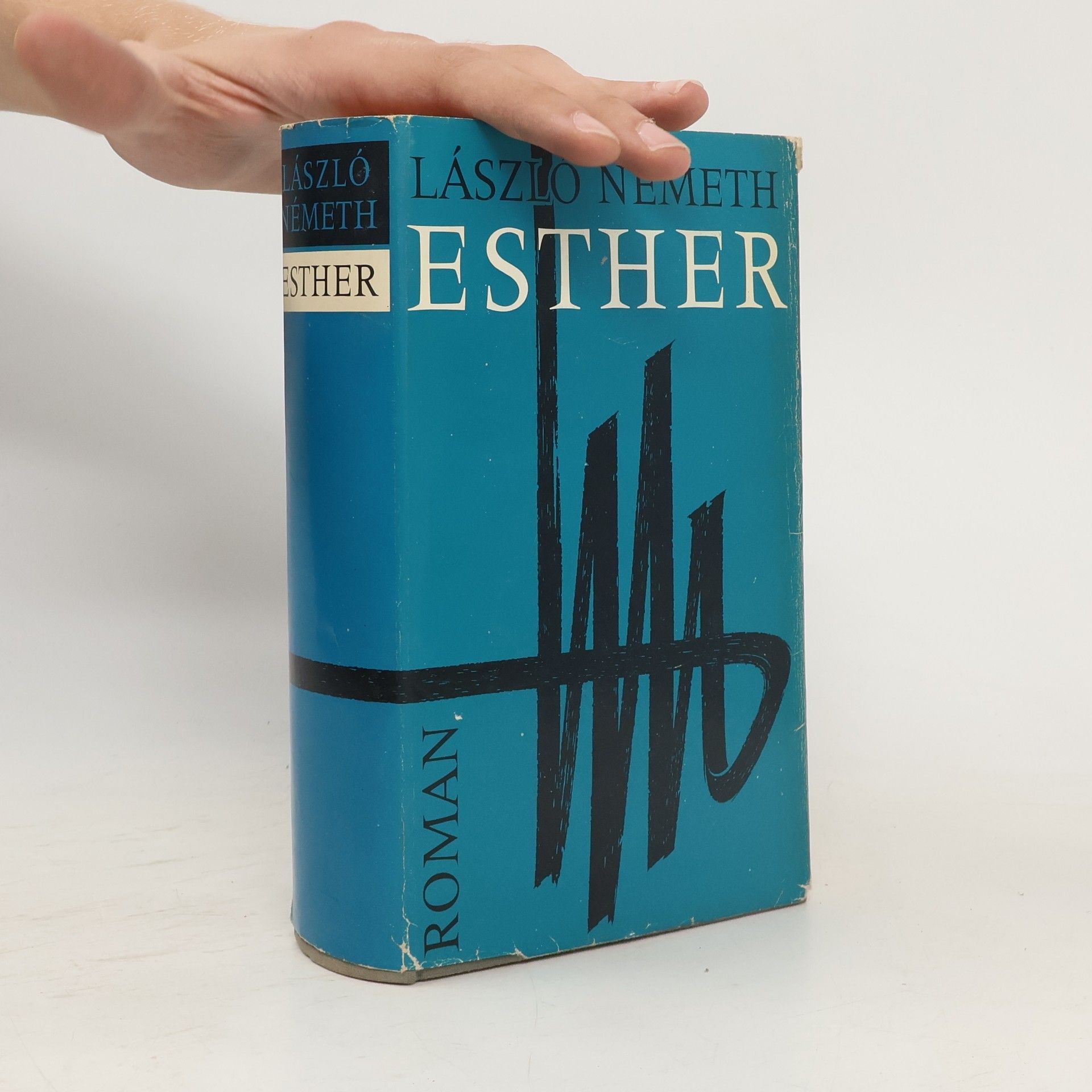 László Németh Esther