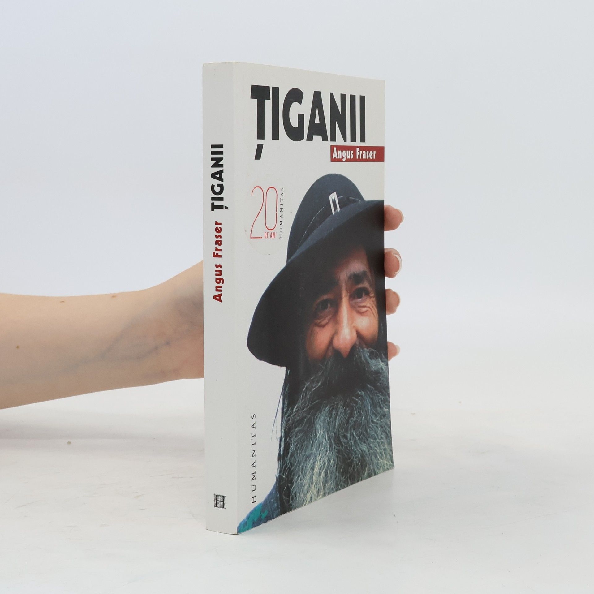 Angus Fraser Tiganii