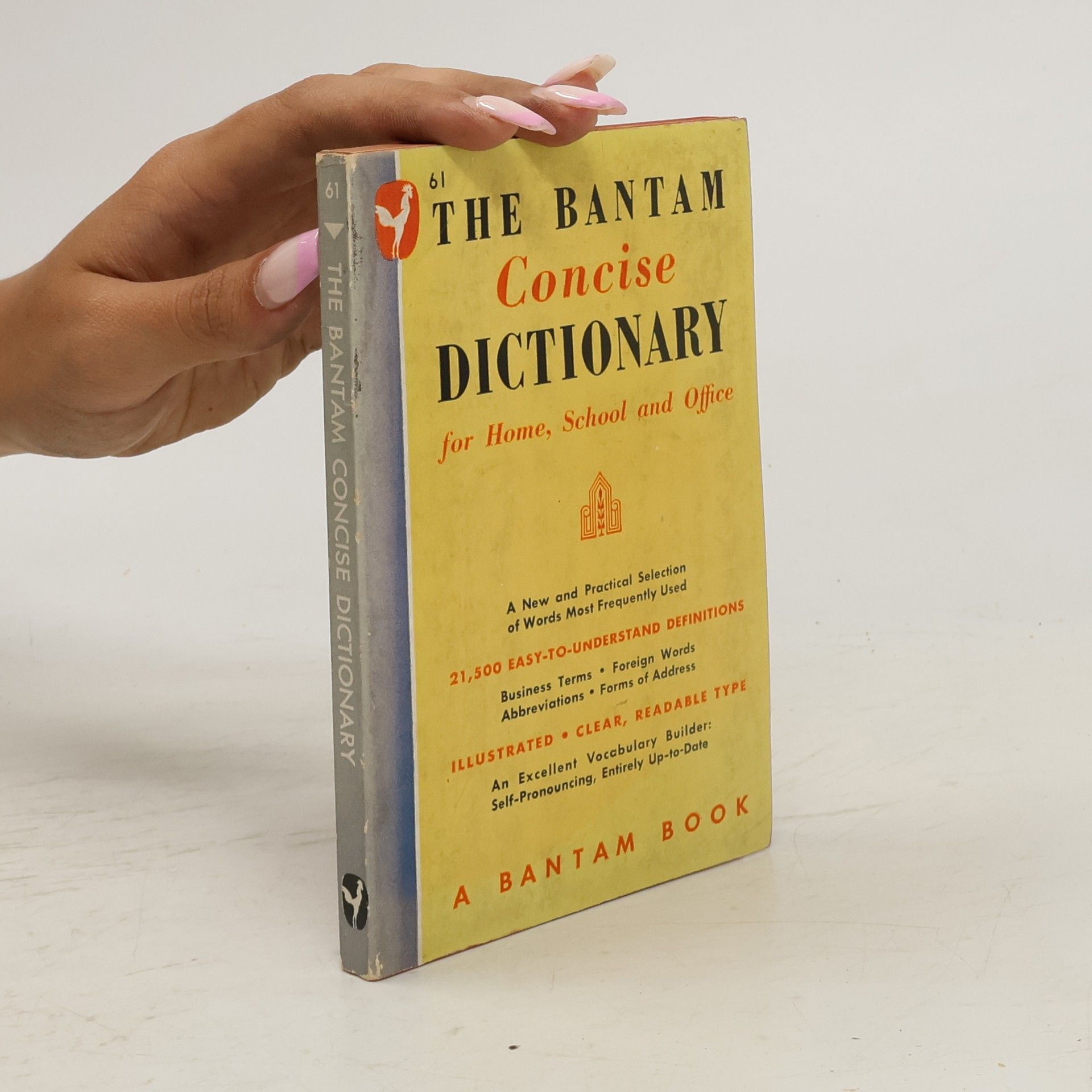 kolektiv The Bantam Concise Dictionary for Home, School and Office