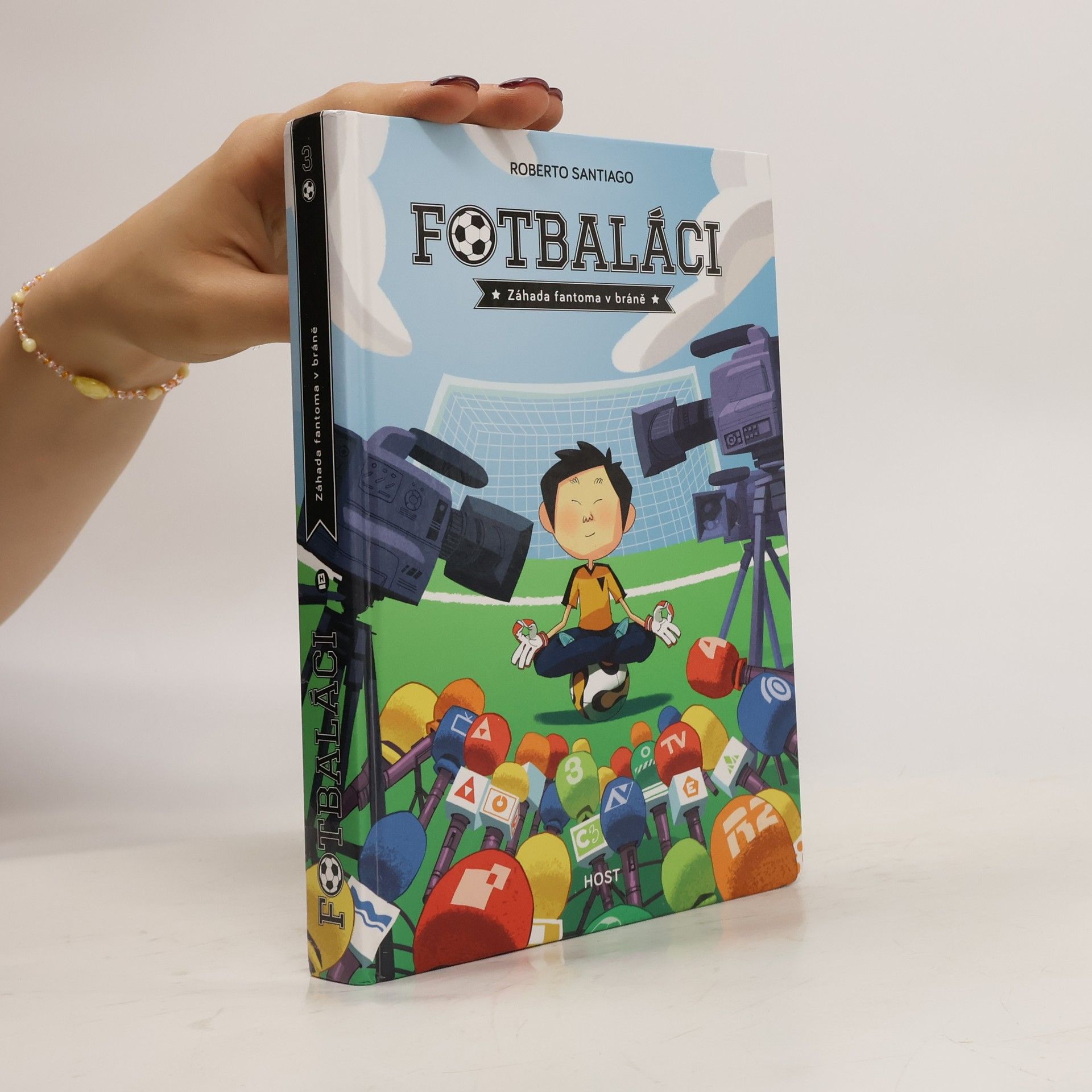 Roberto Santiago Fotbaláci. Záhada fantoma v bráně