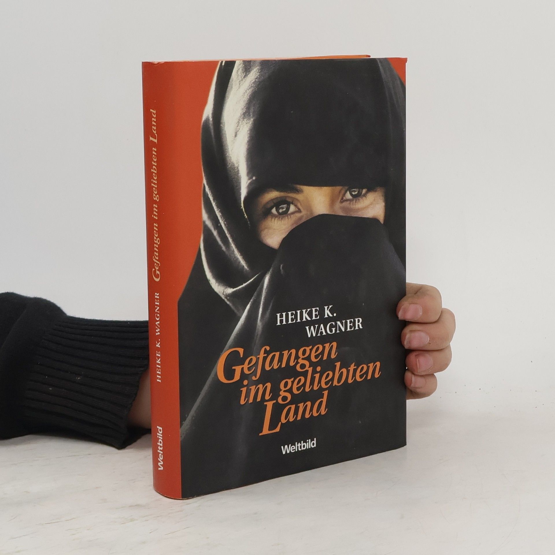 Heike K. Wagner Gefangen im geliebten Land