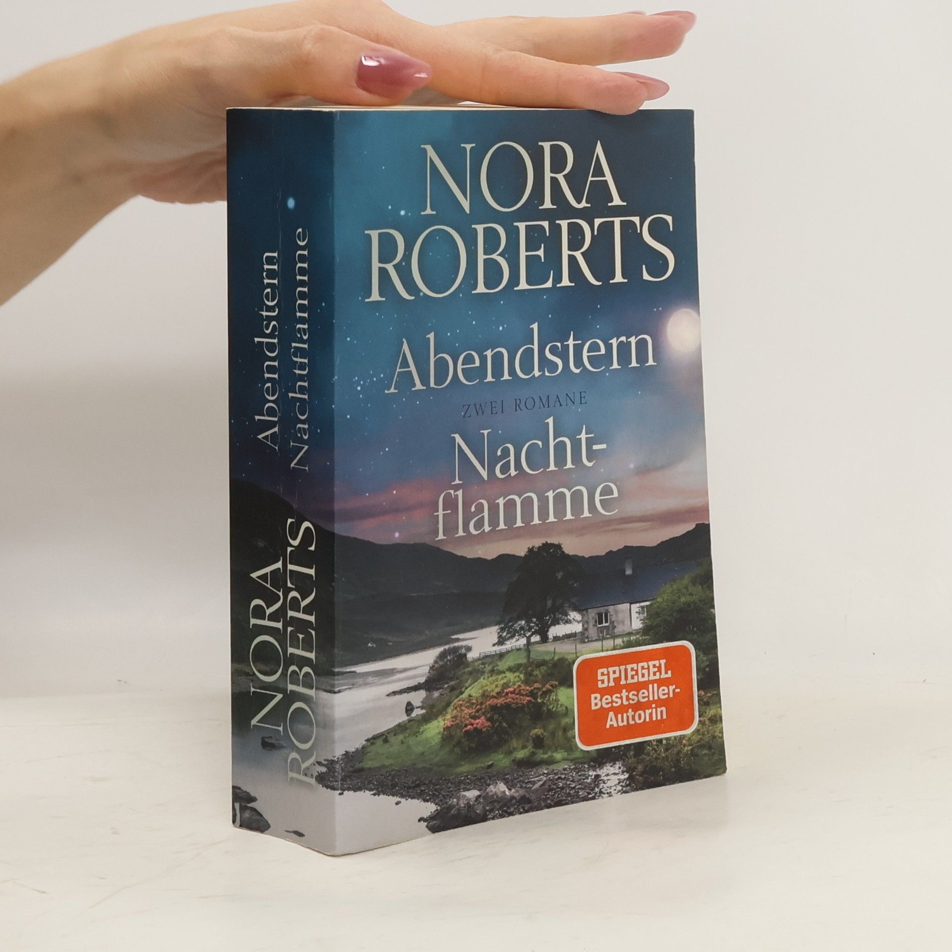 Nora Roberts Abendstern. Nachtflamme