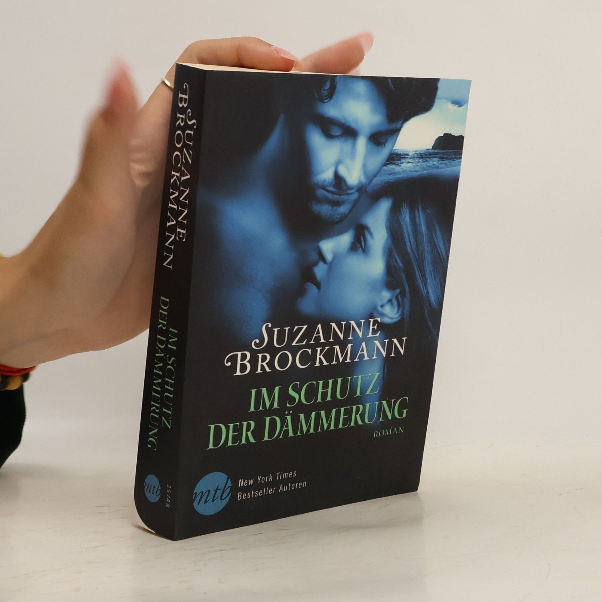 Suzanne Brockmann Im Schutz der Dämmerung