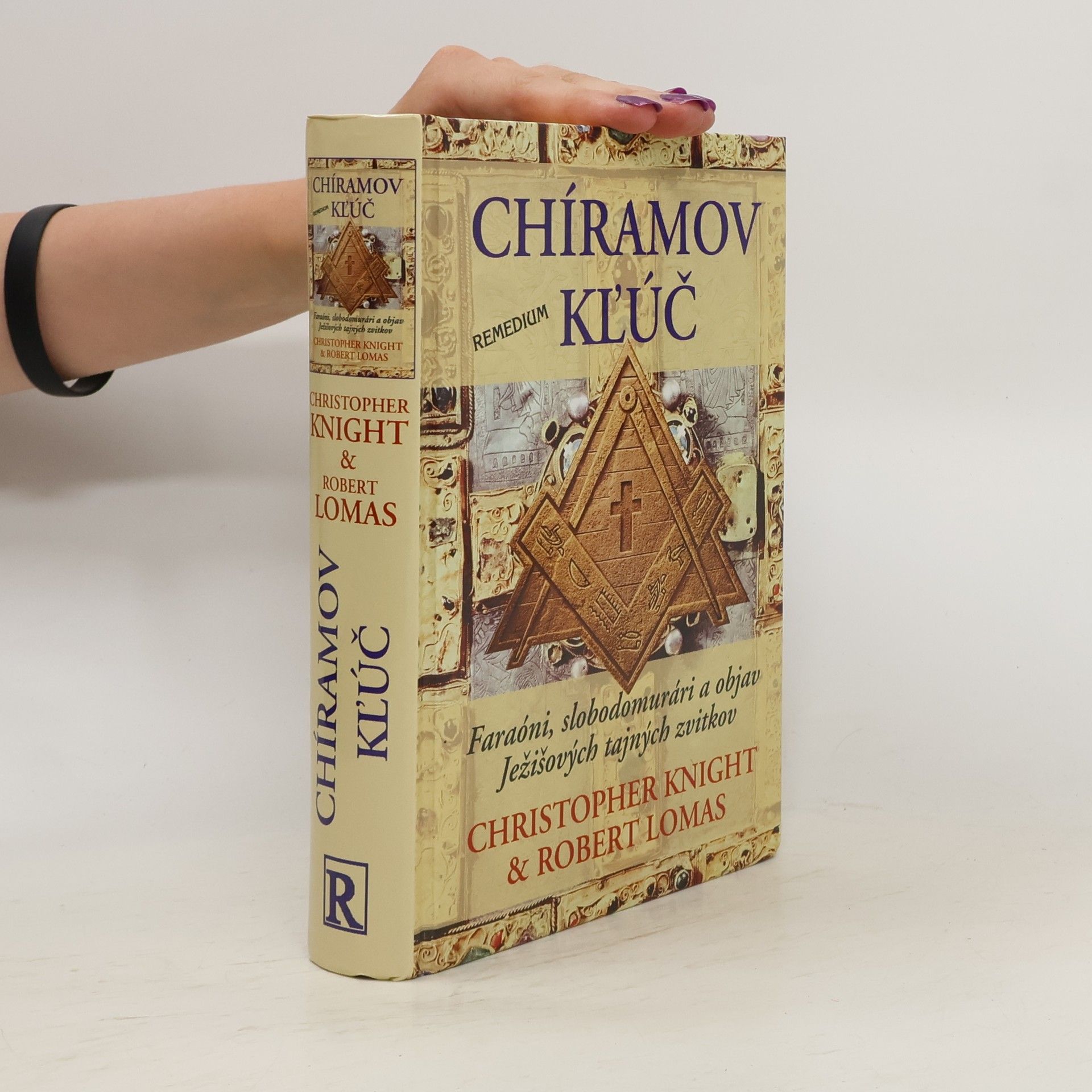 Christopher Knight Chíramov kľúč