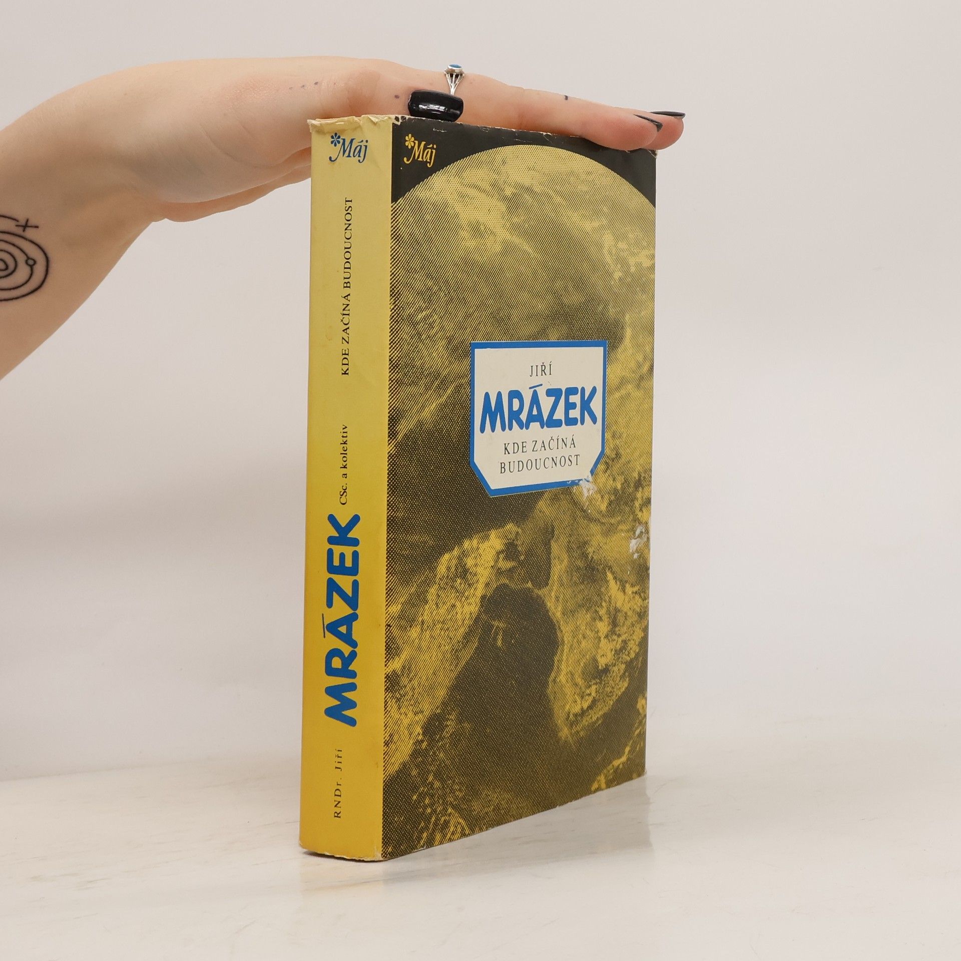 Jiří Mrázek Kde začíná budoucnost