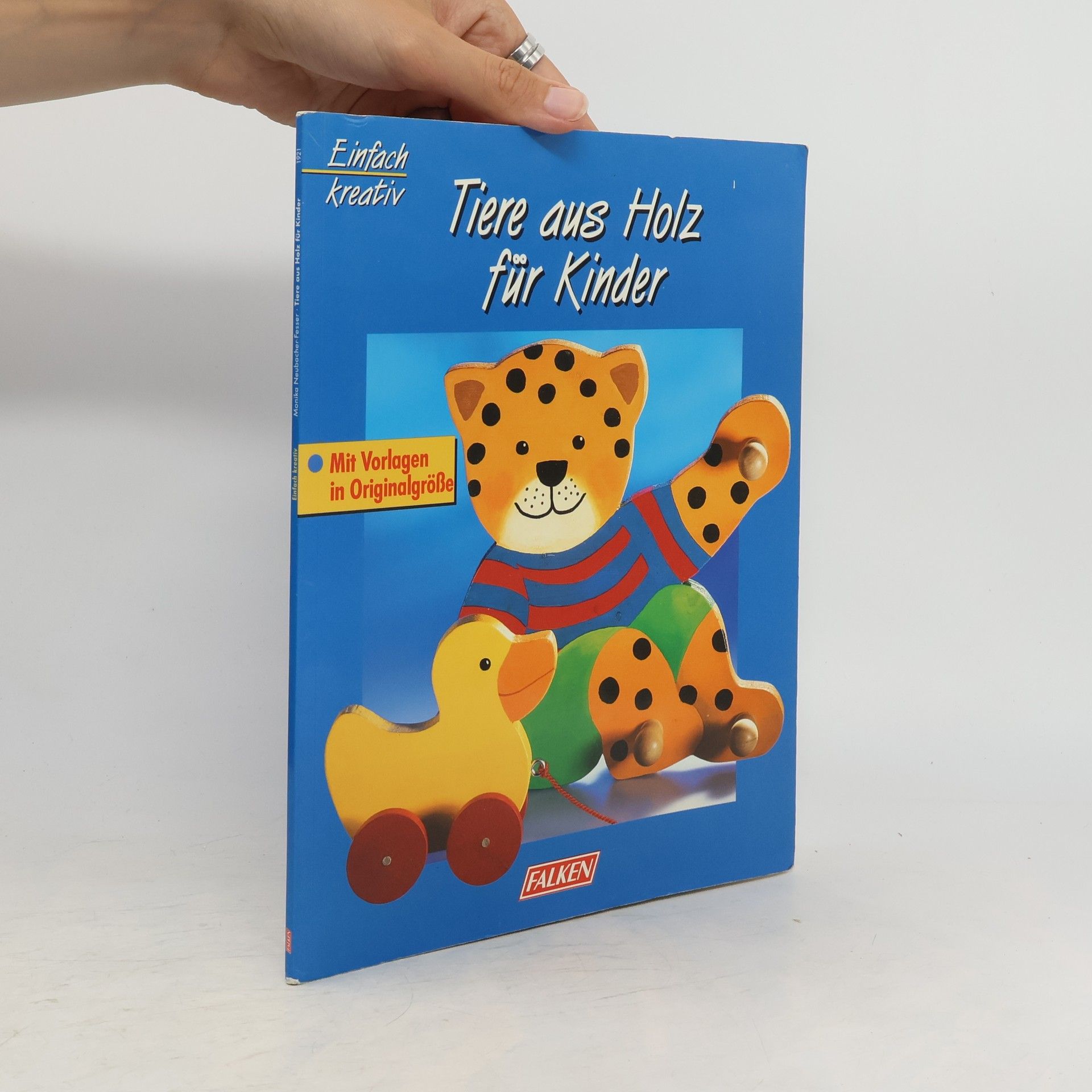 Collectif d'auteurs Tiere aus Holz für Kinder