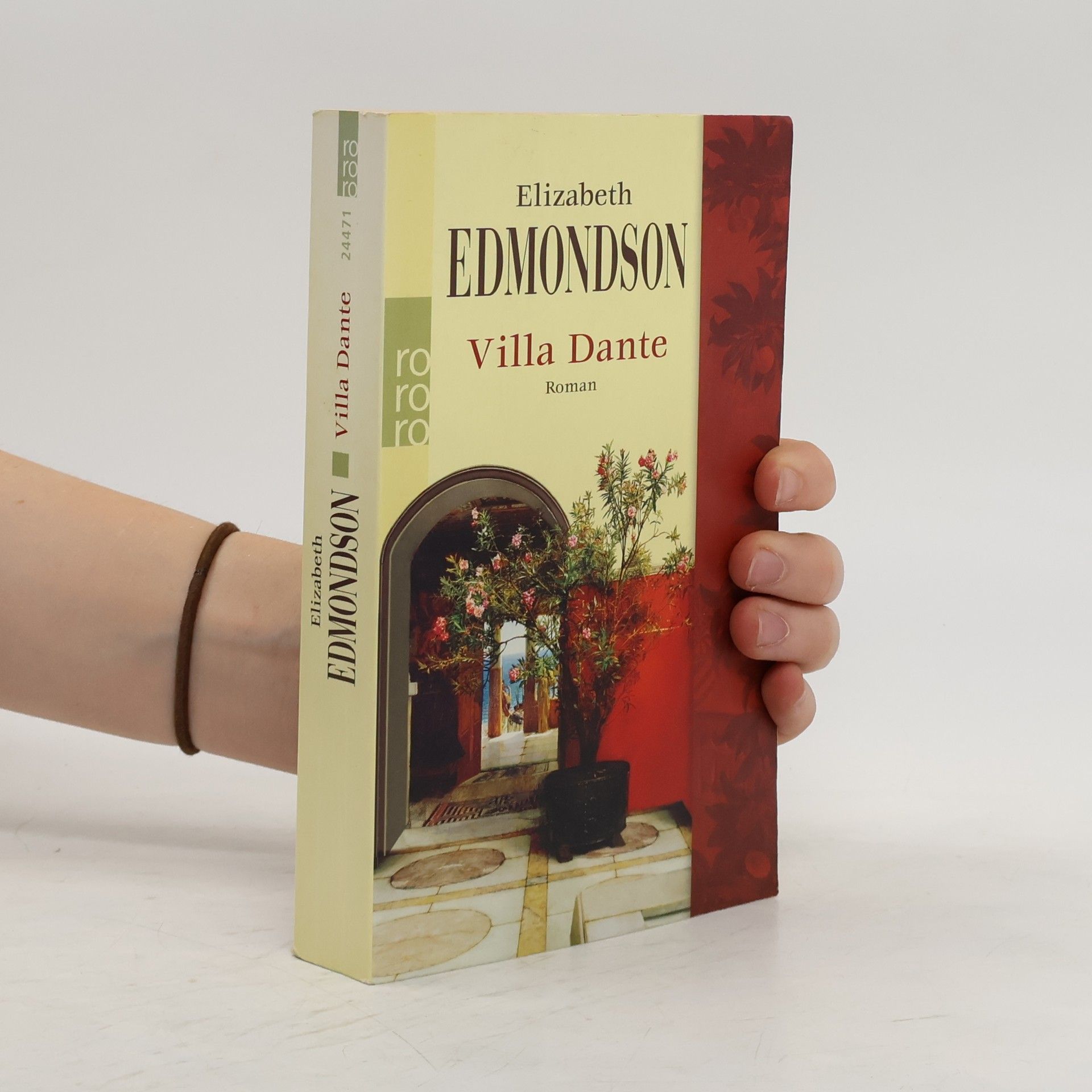 Elizabeth Aston Villa Dante