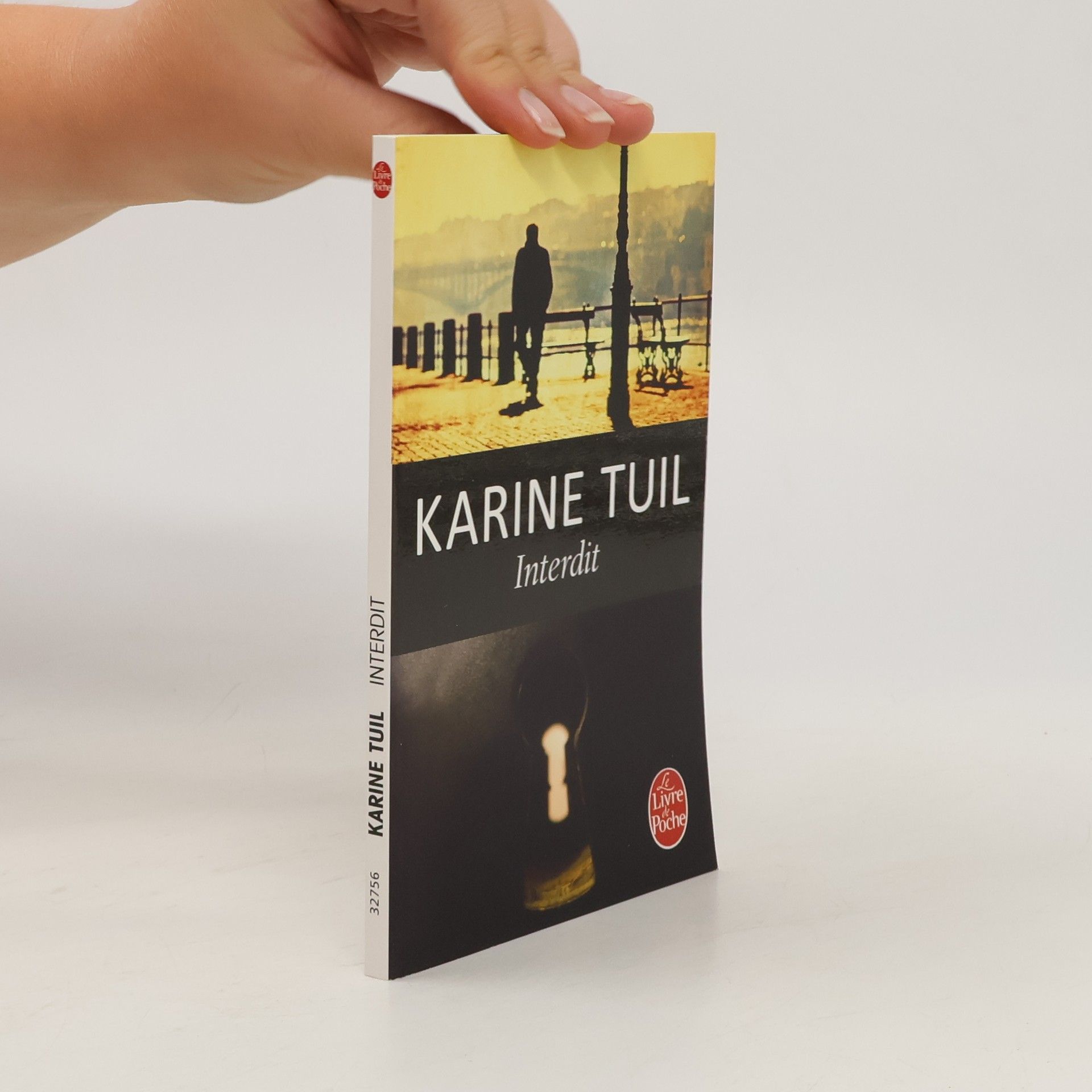 Karine Tuil Interdit