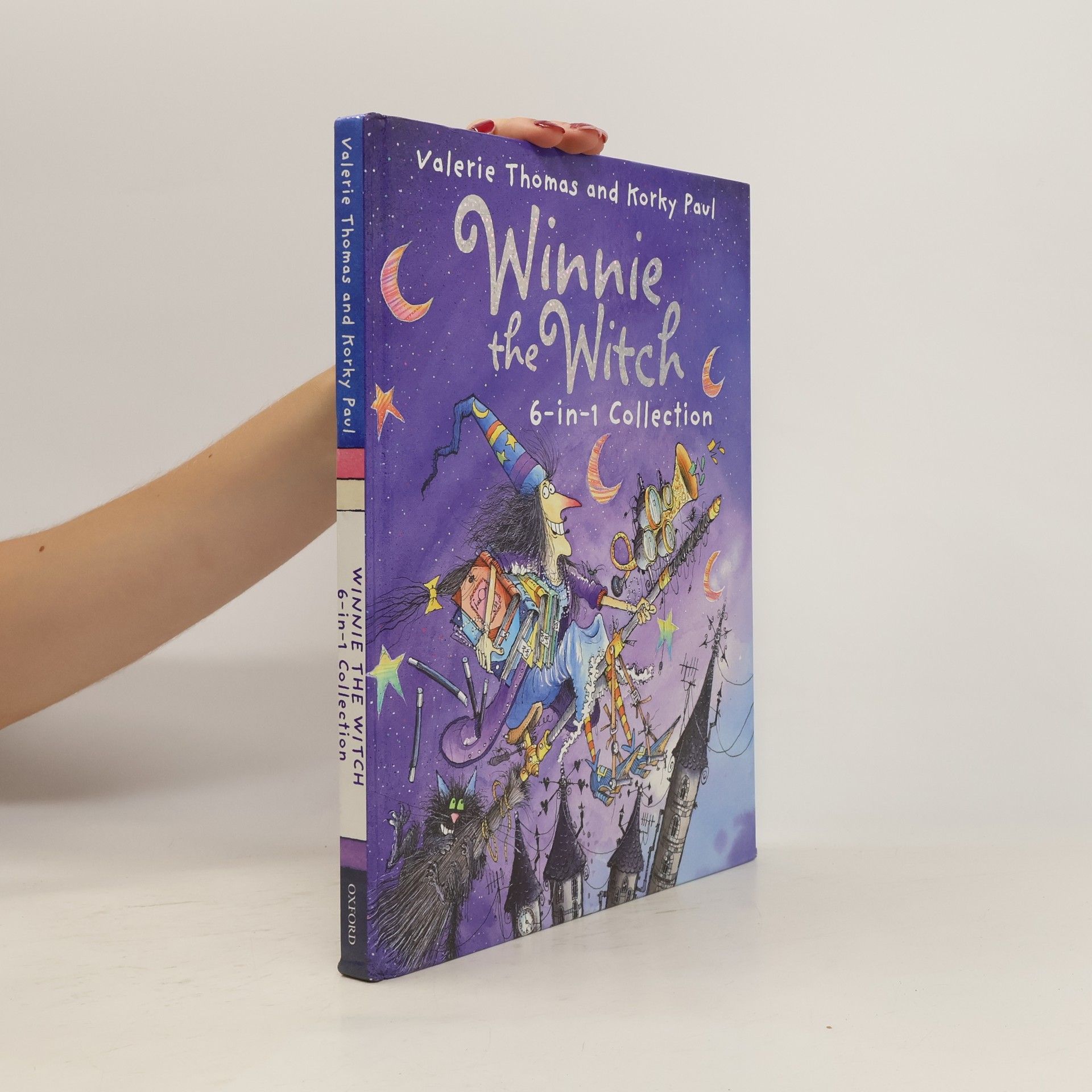 Valérie Thomas Winnie the Witch 6-in-1 Collection
