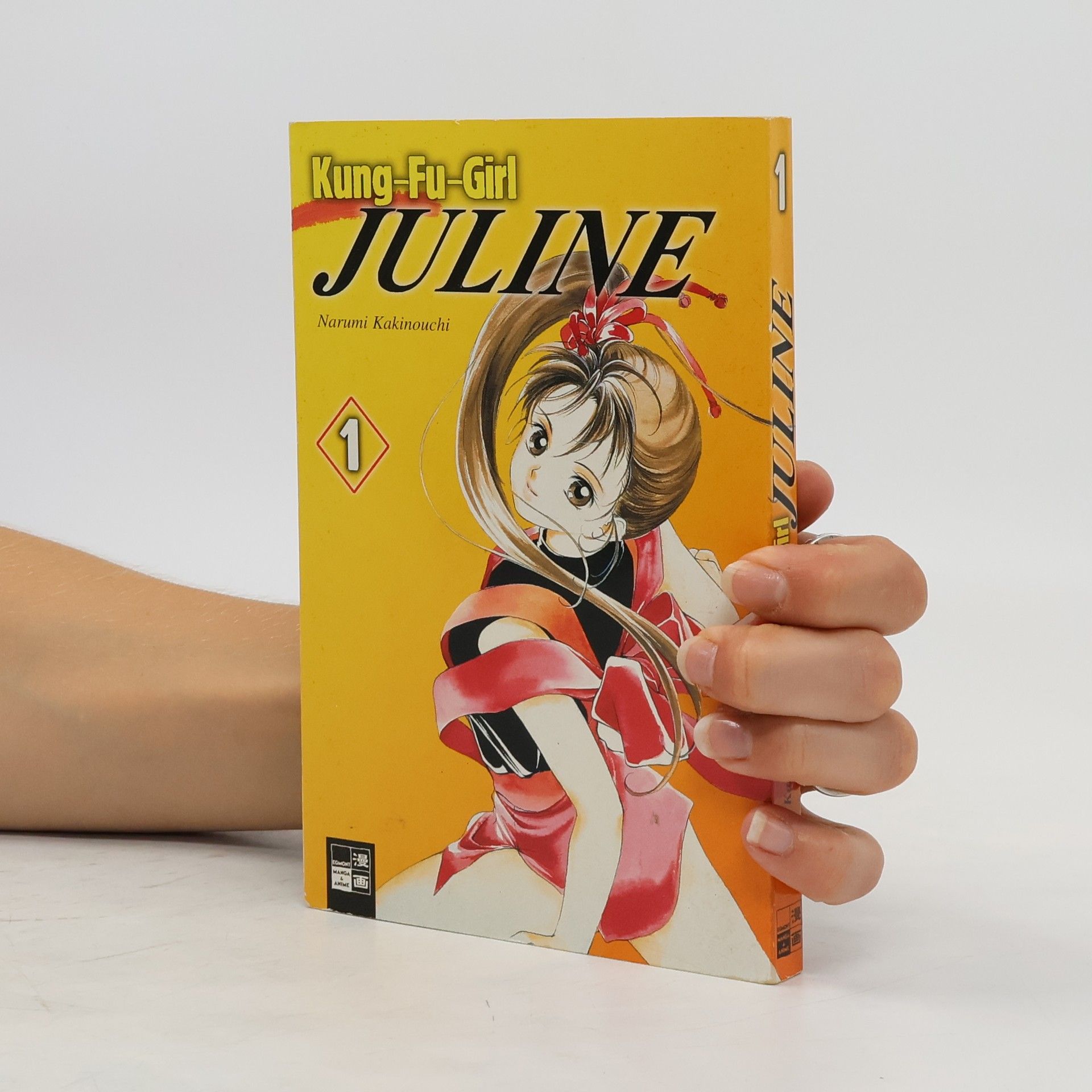 kolektiv Kung-Fu-Girl Juline