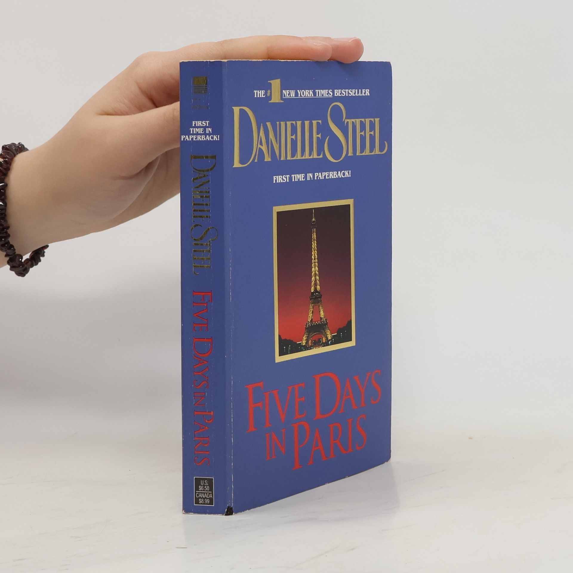 Danielle Steel Five Days in Paris