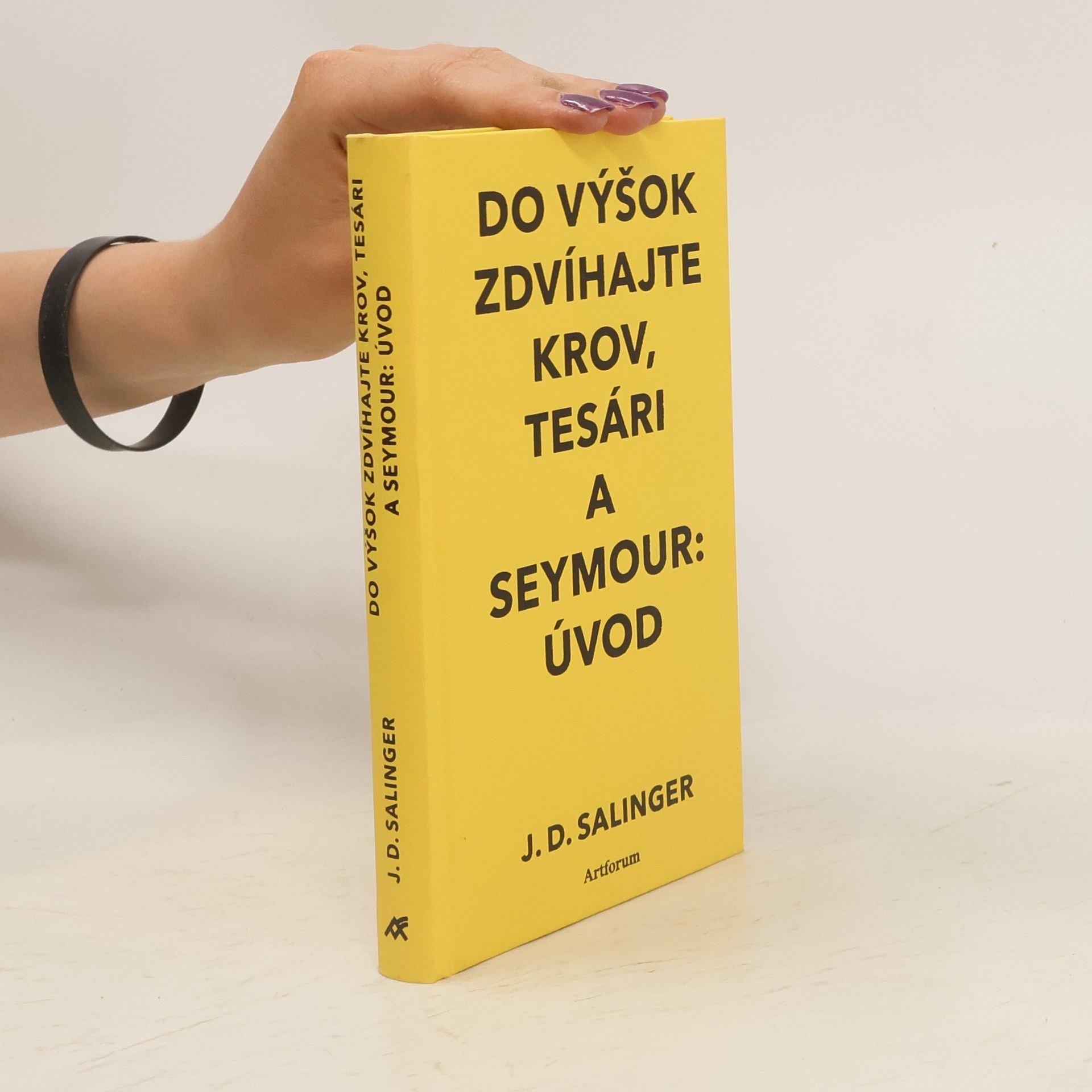 J. D. Salinger Do výšok zdvíhajte krov, tesári / Seymour: úvod