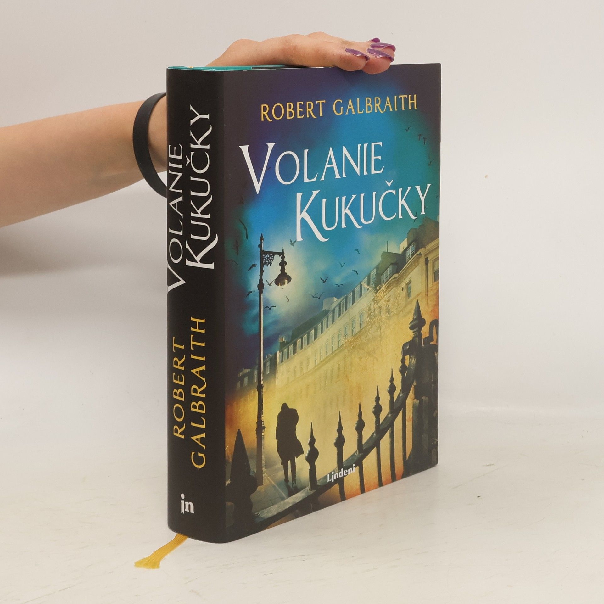 J. K. Rowling Volanie Kukučky