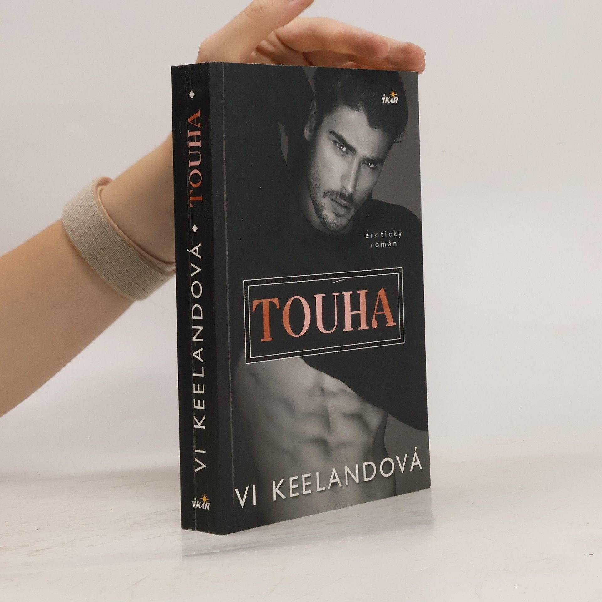 Vi Keeland Touha