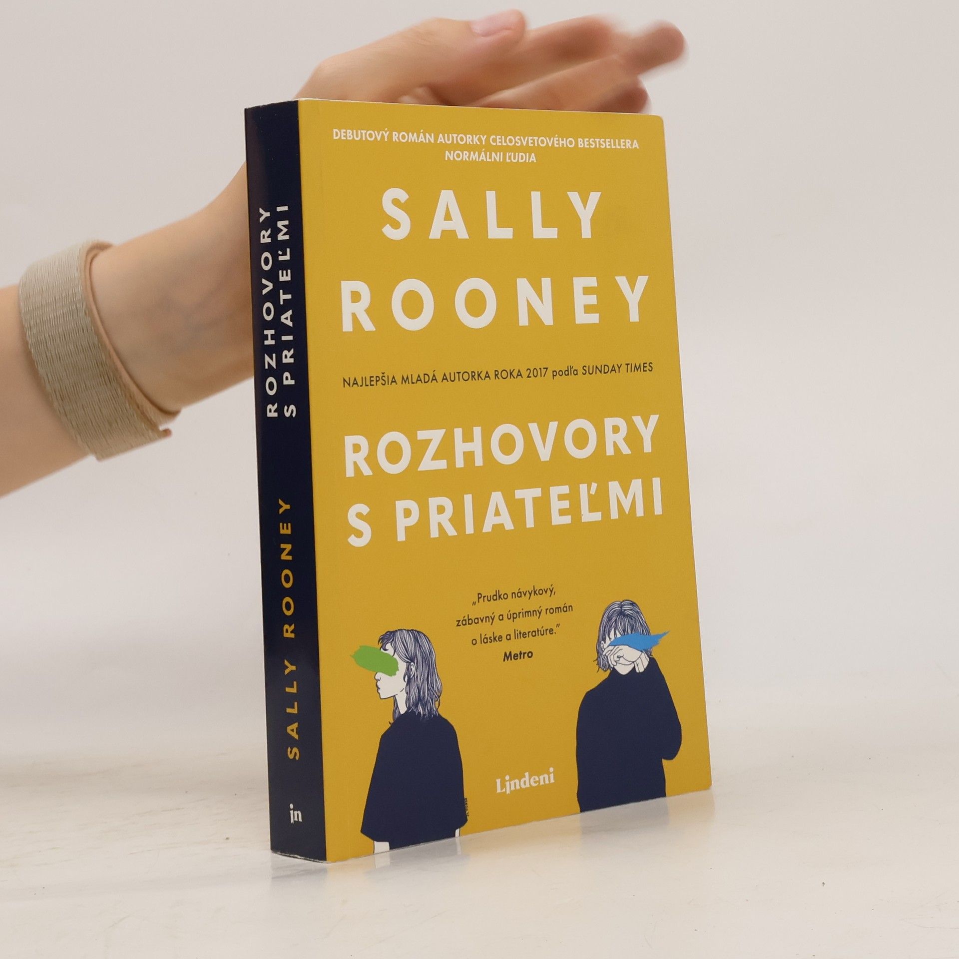 Sally Rooney Rozhovory s priateľmi
