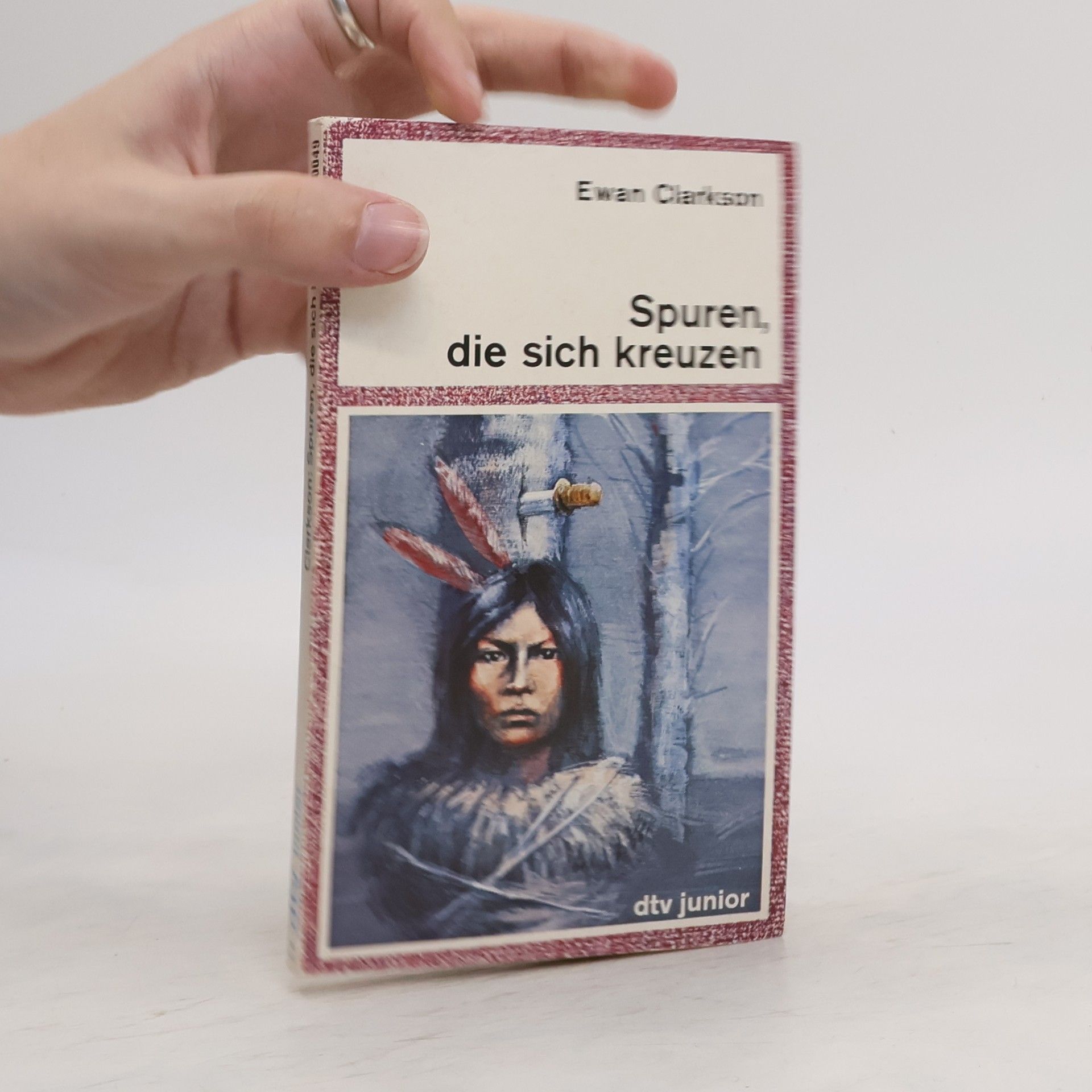 Ewan Clarkson Spuren, die sich kreuzen