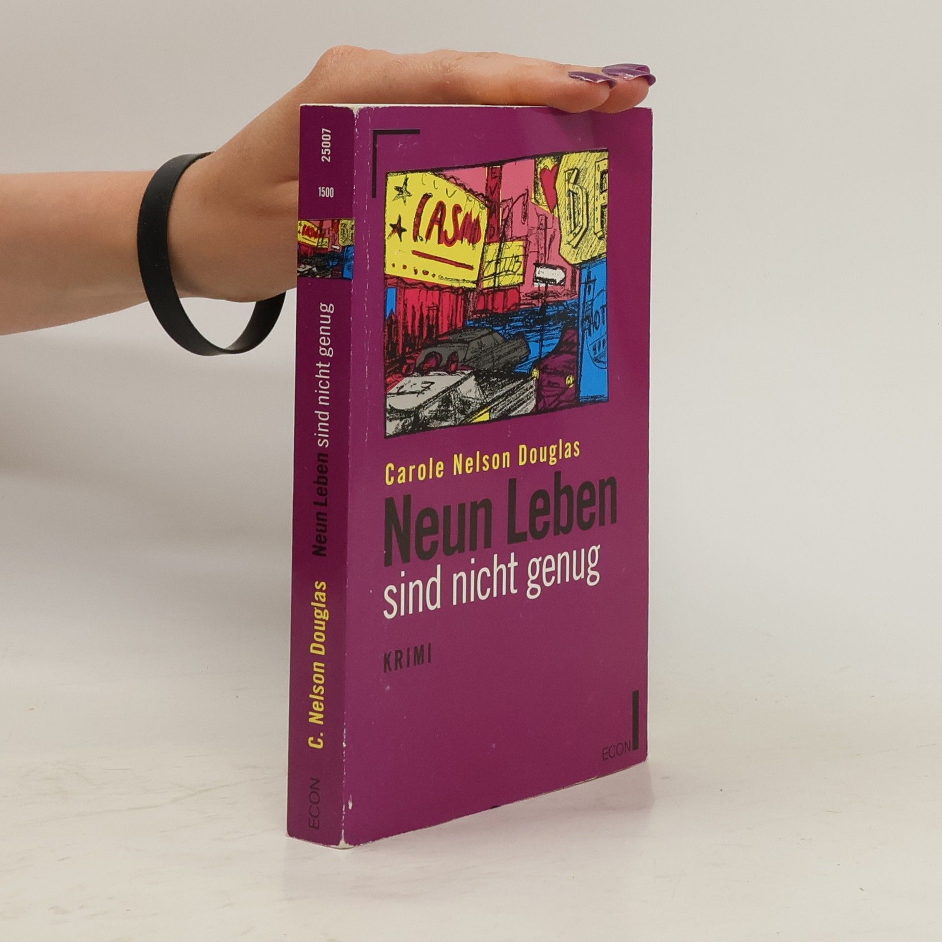 Carole N. Douglas Neun Leben sind nicht genug