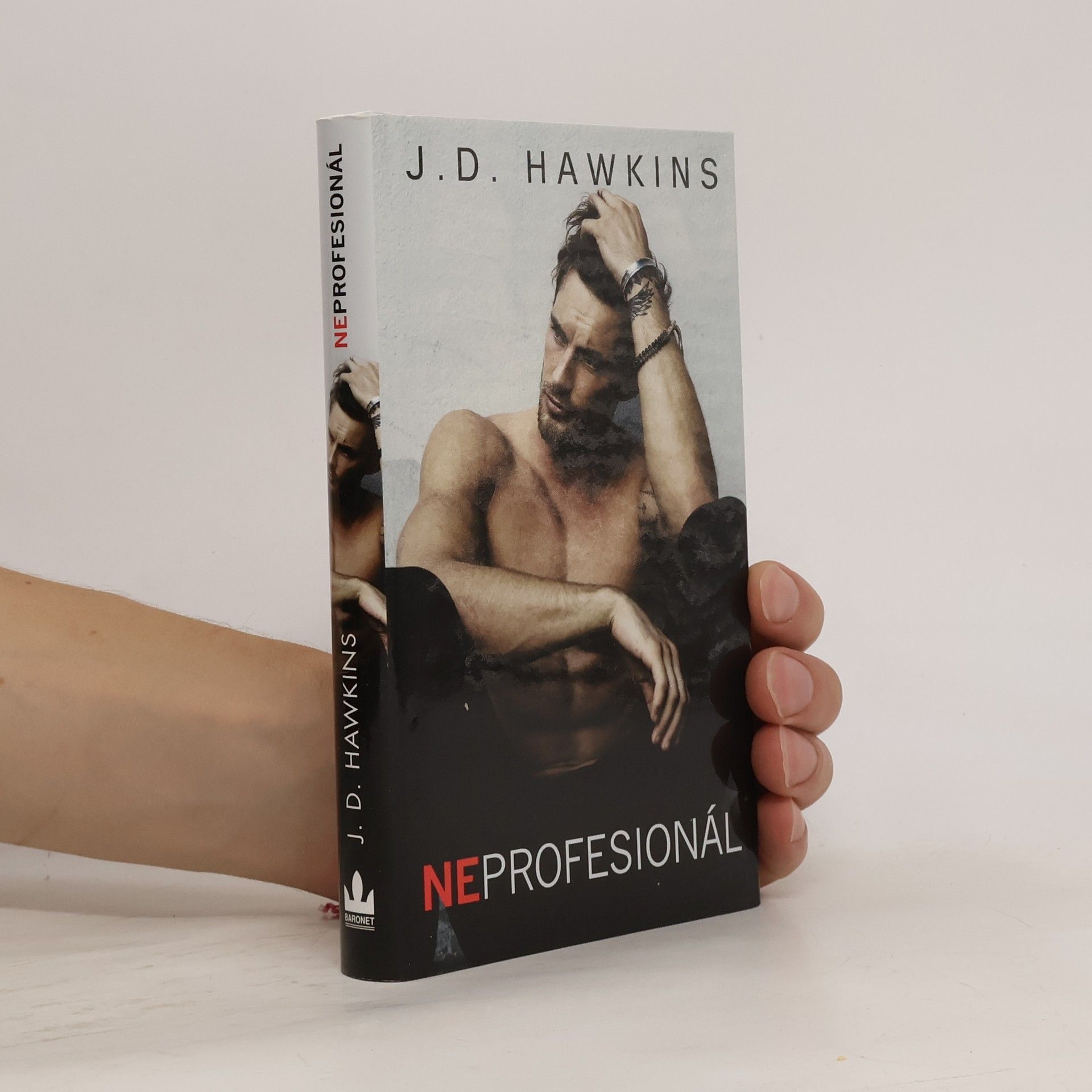 J. D. Hawkins Neprofesionál