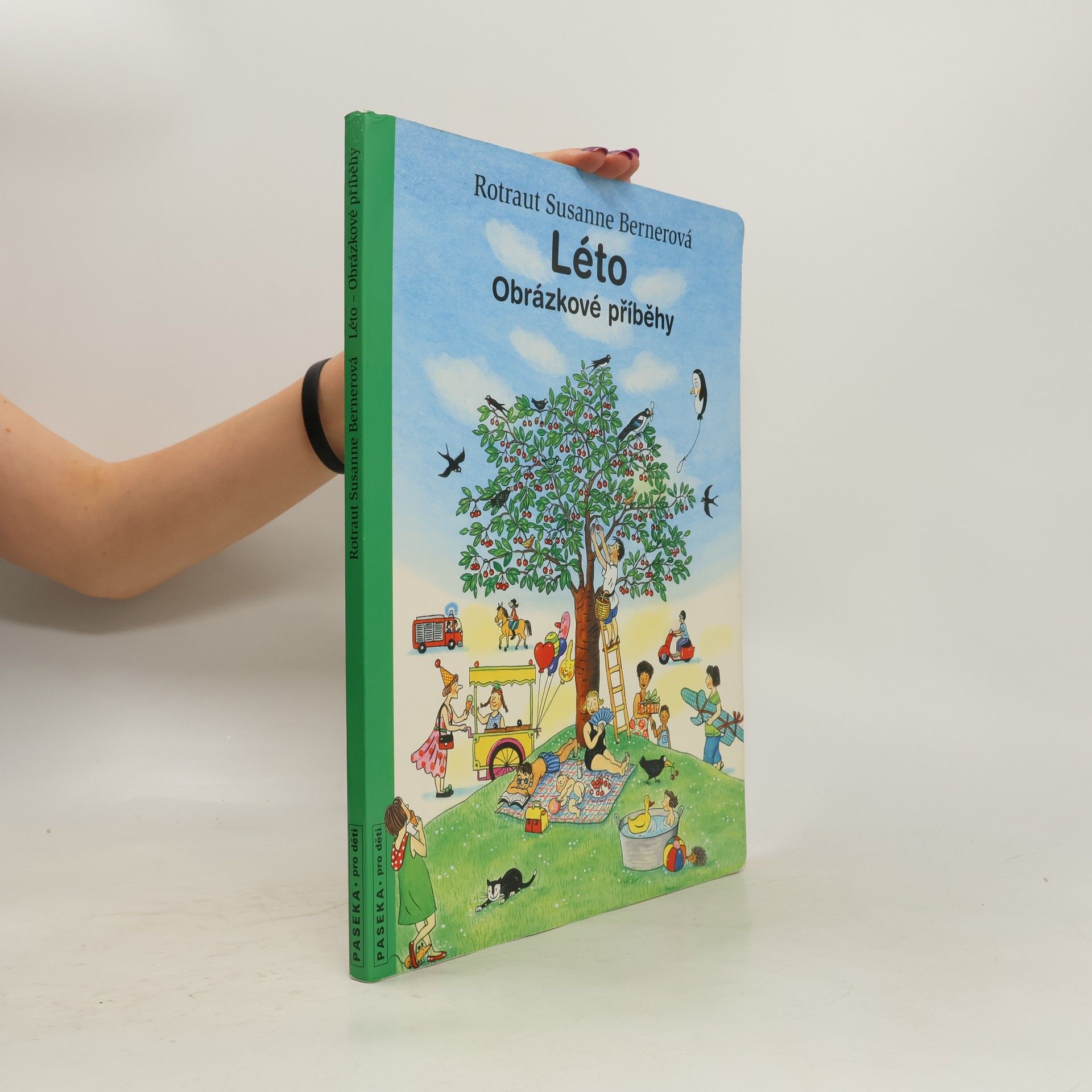 Rotraut Susanne Berner Léto: Obrázkové příběhy