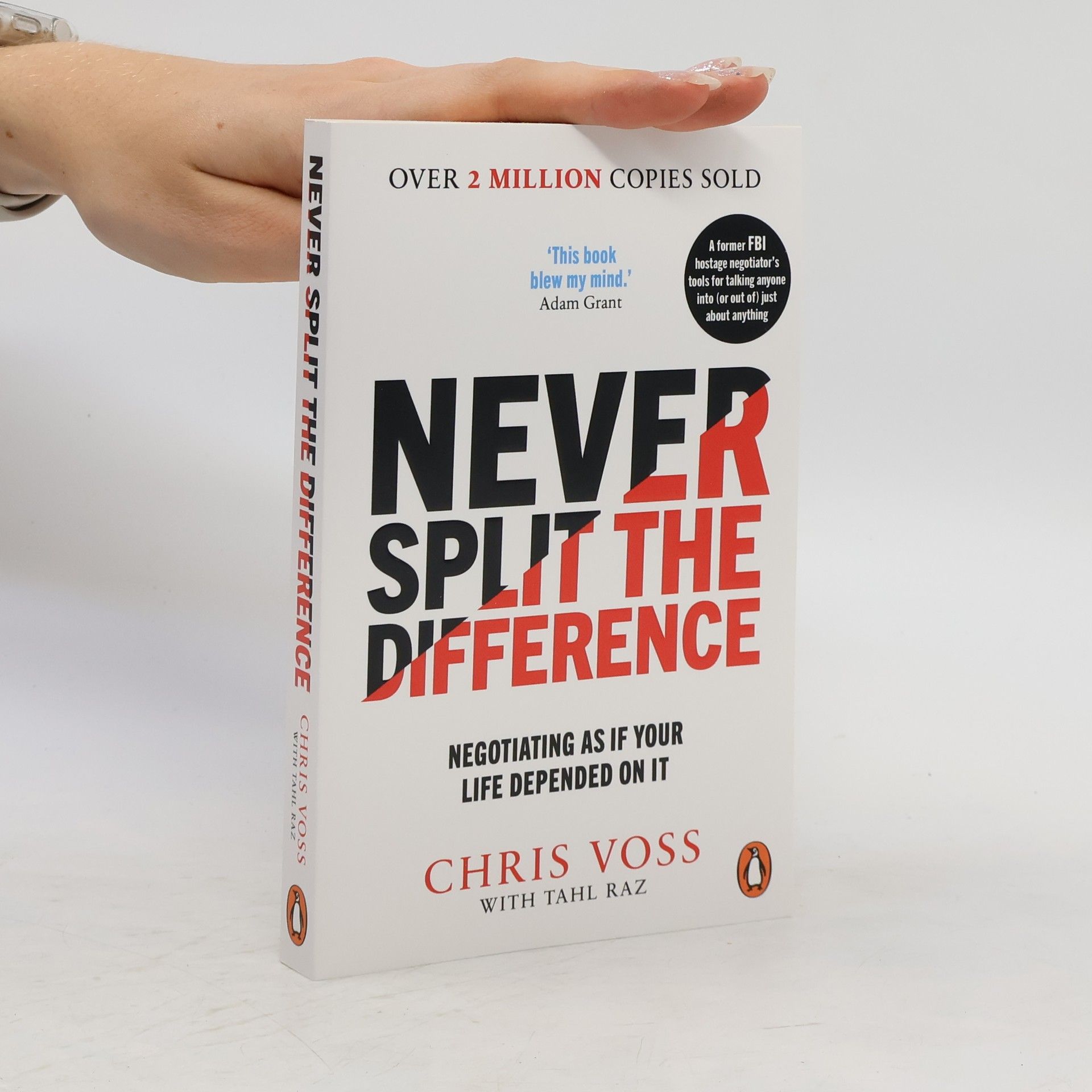 Chris Voss Never split the difference