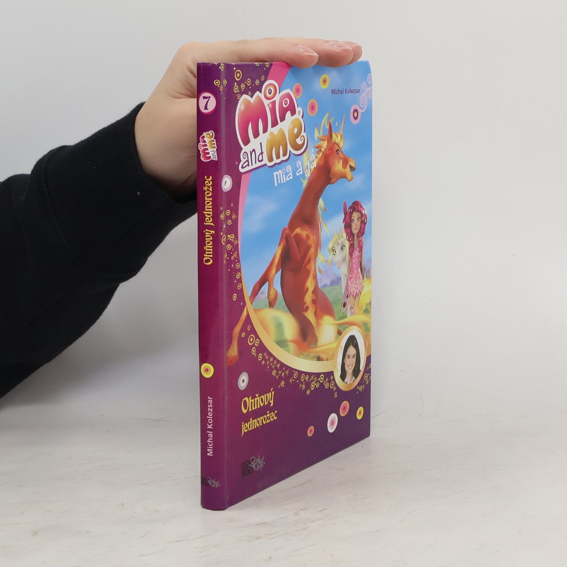 Isabella Mohn Mia a já: Ohňový jednorožec