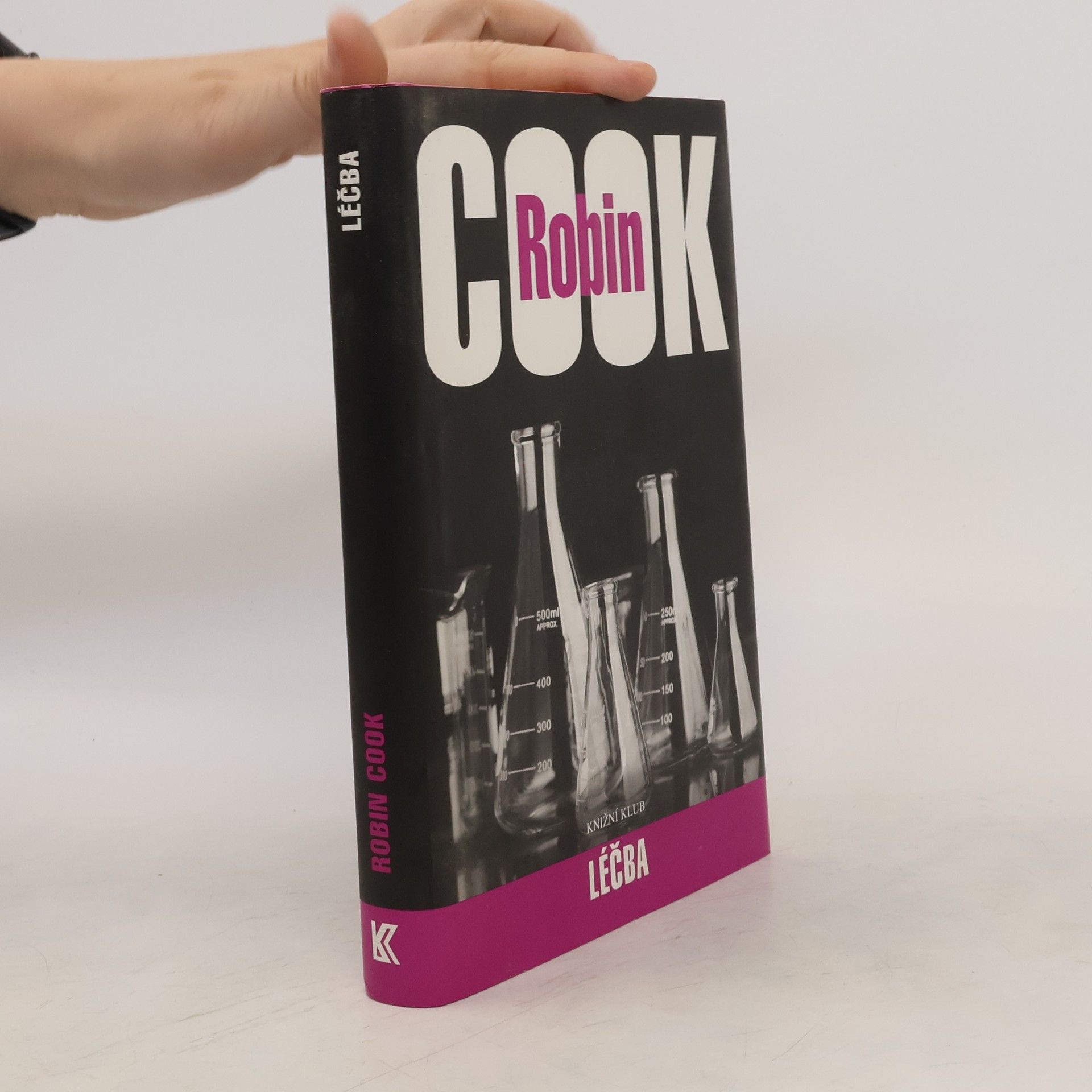 Robin Cook Léčba