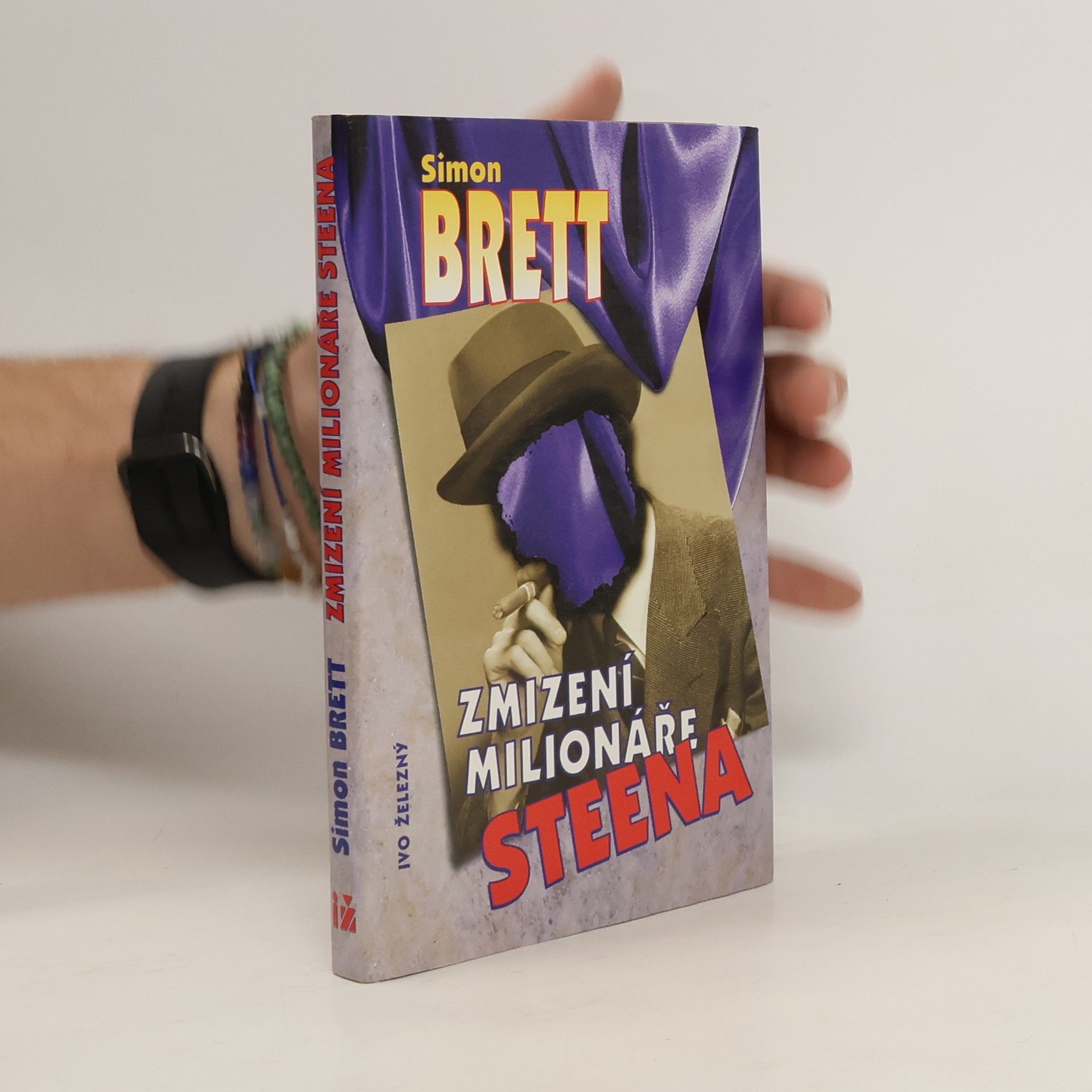 Simon Brett Zmizení milionáře Steena