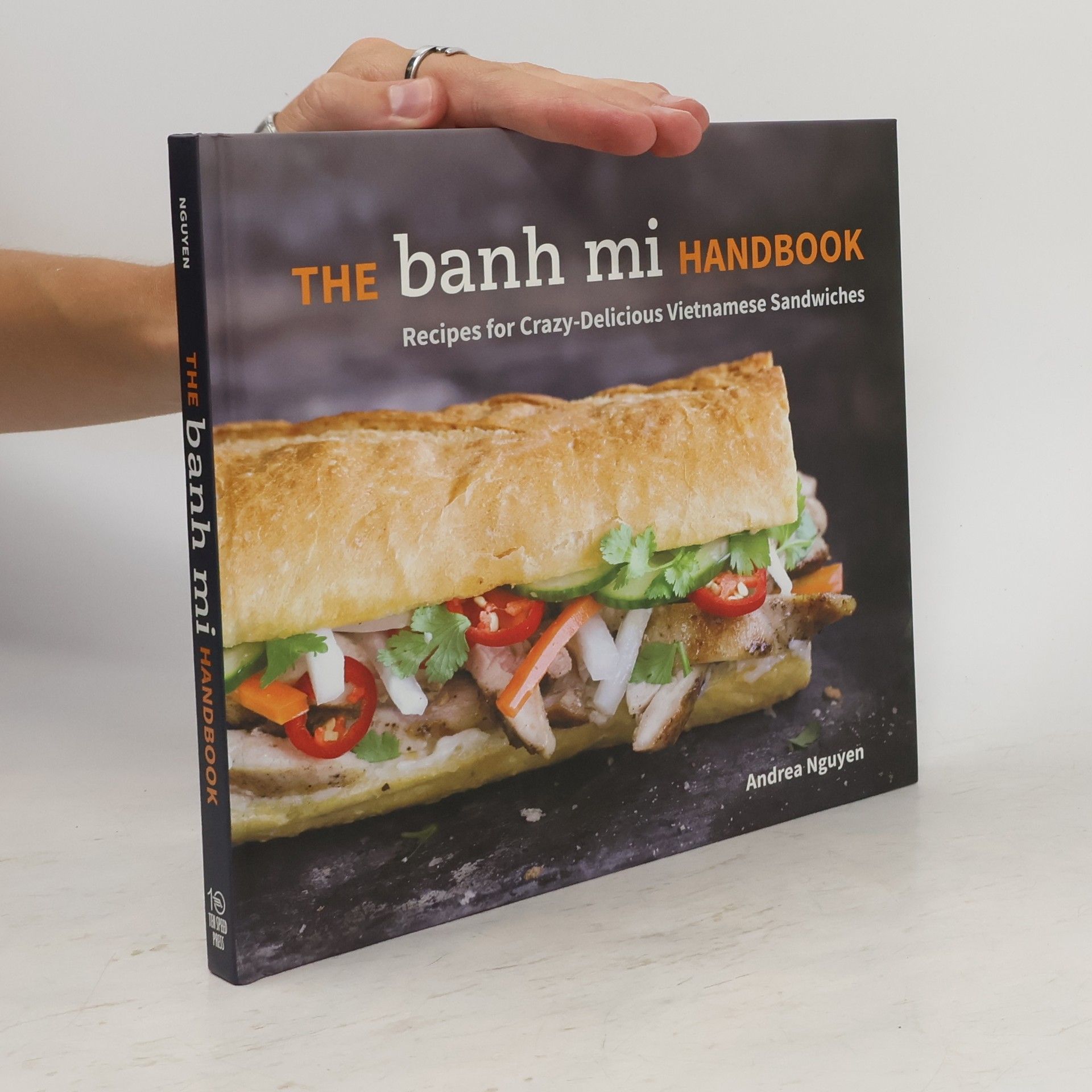 Andrea Quynhgiao Nguyen The Banh Mi Handbook
