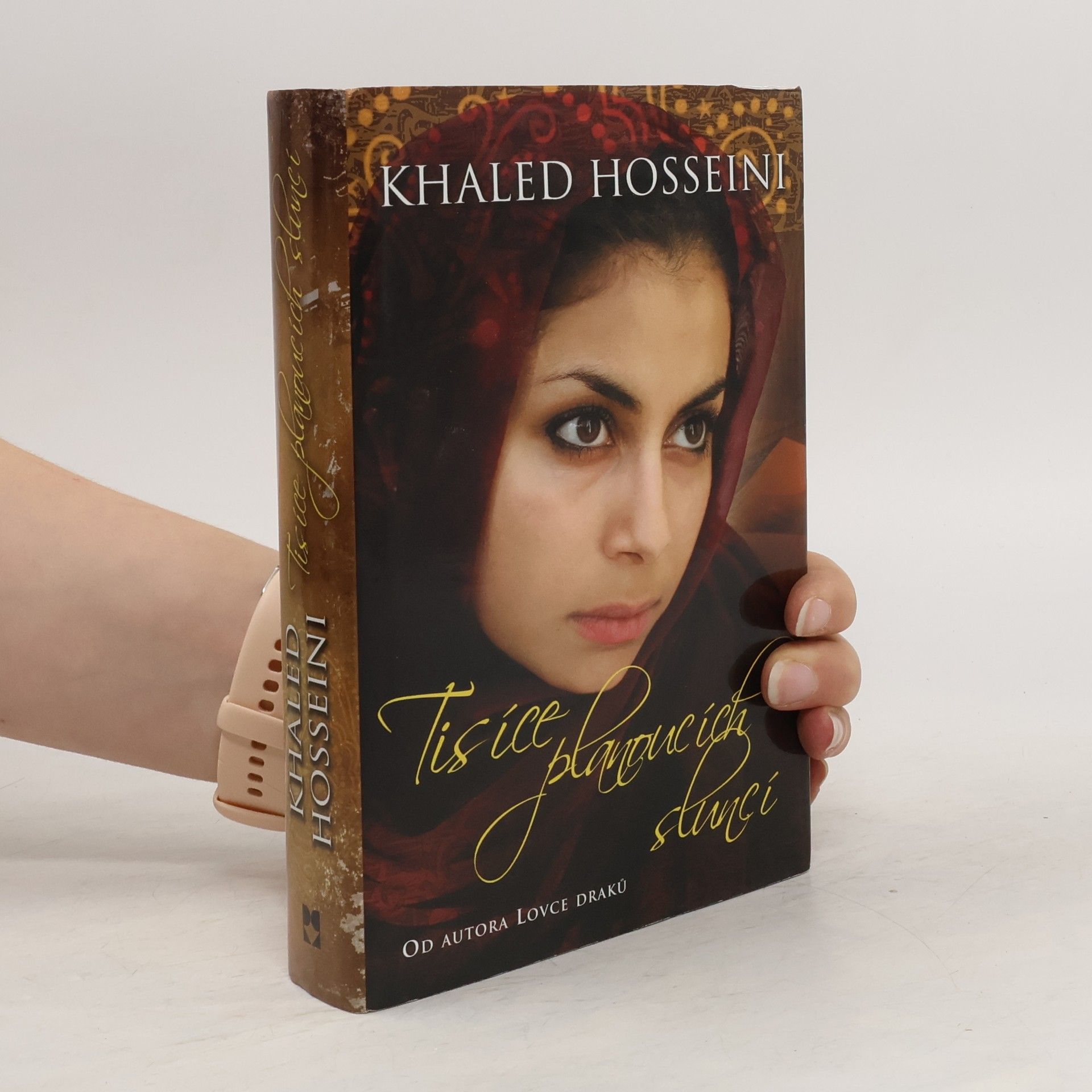 Khaled Hosseini Tisíce planoucích sluncí