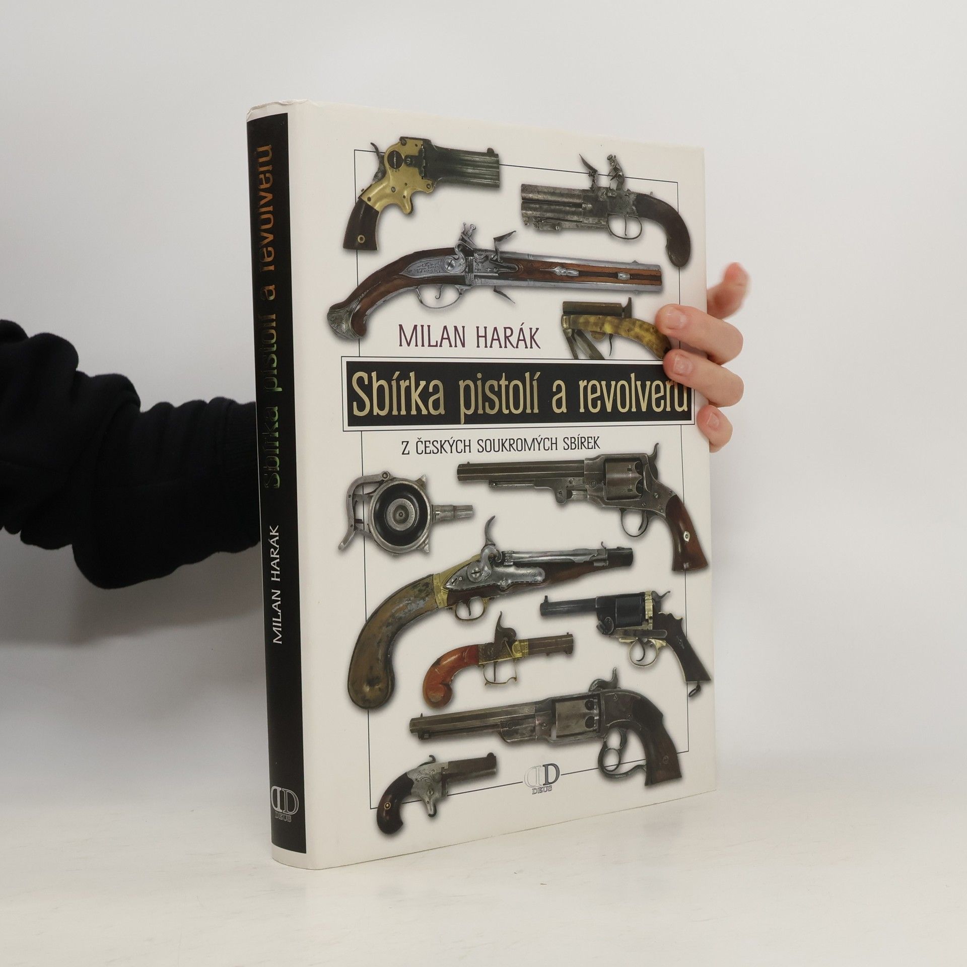 Milan Harák Sbírka pistolí a revolverů: Z českých soukromých sbírek