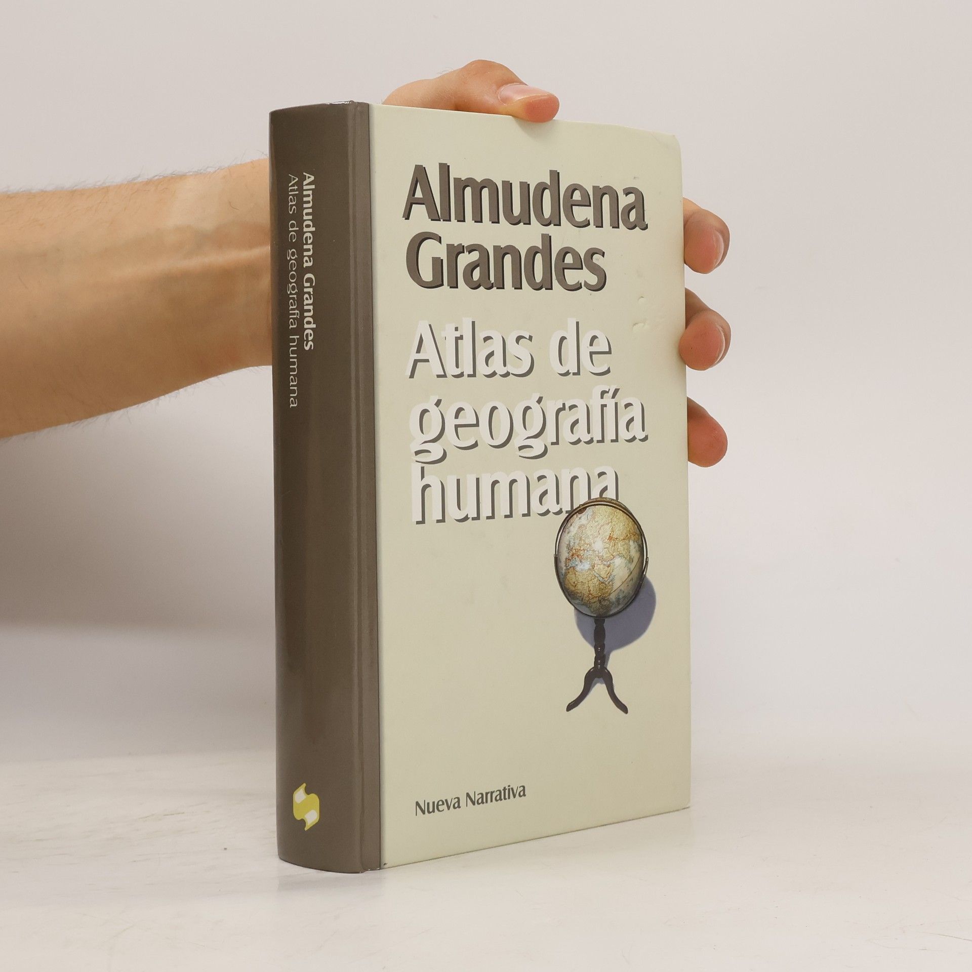 Almudena Grandesová Atlas de geografía humana